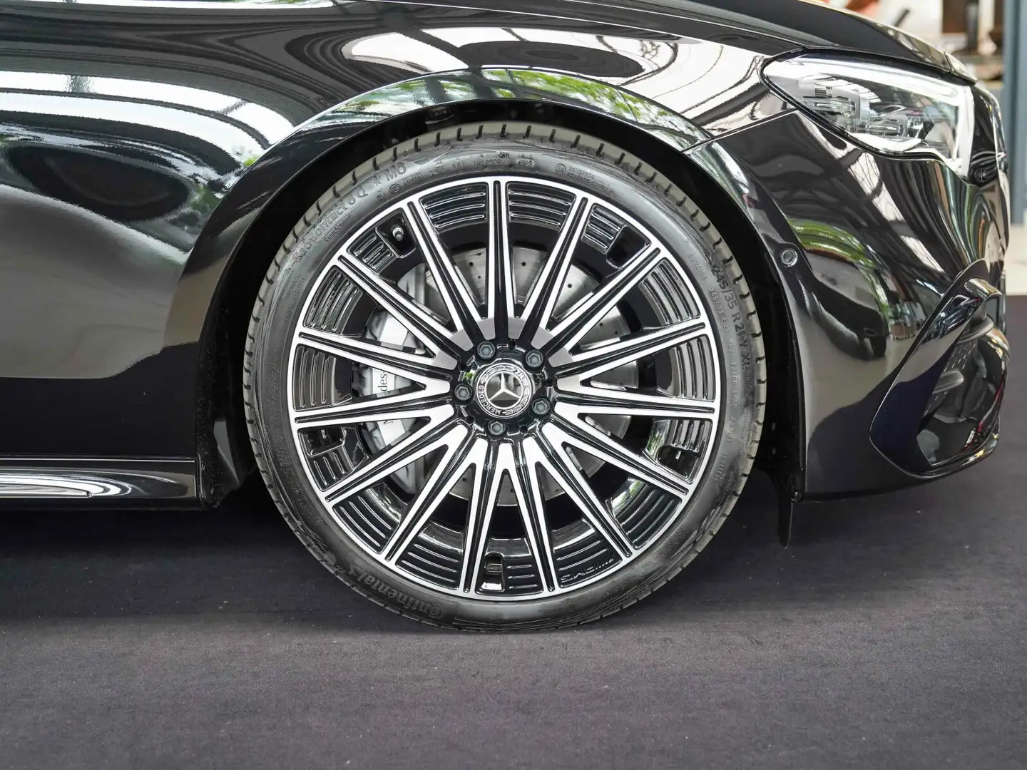 Mercedes-Benz E 450 E 450 d 4M AMG Line Fahrassistenz Standheizung Noir - 2