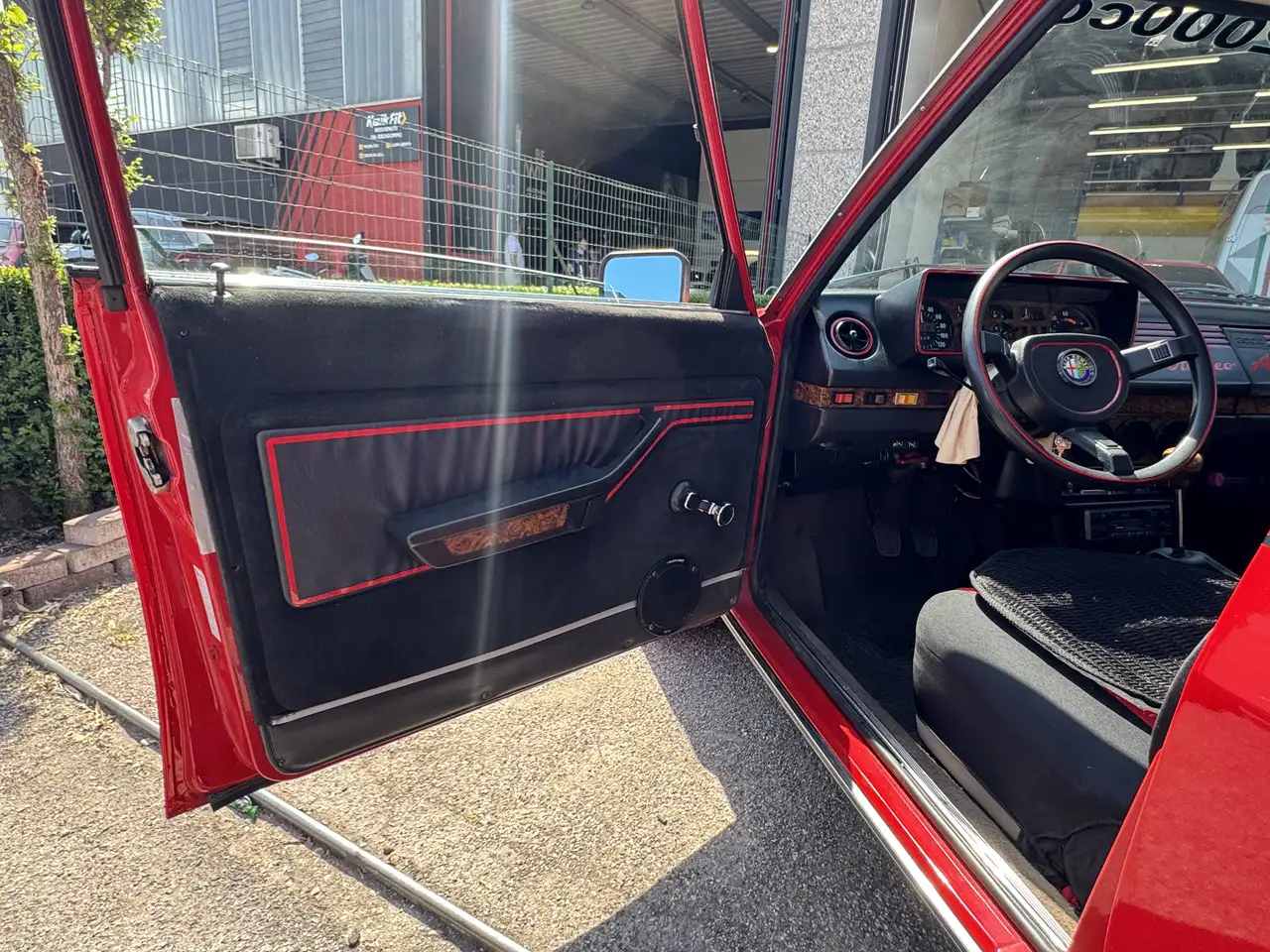 Alfa Romeo Alfetta 2.0, foto 8