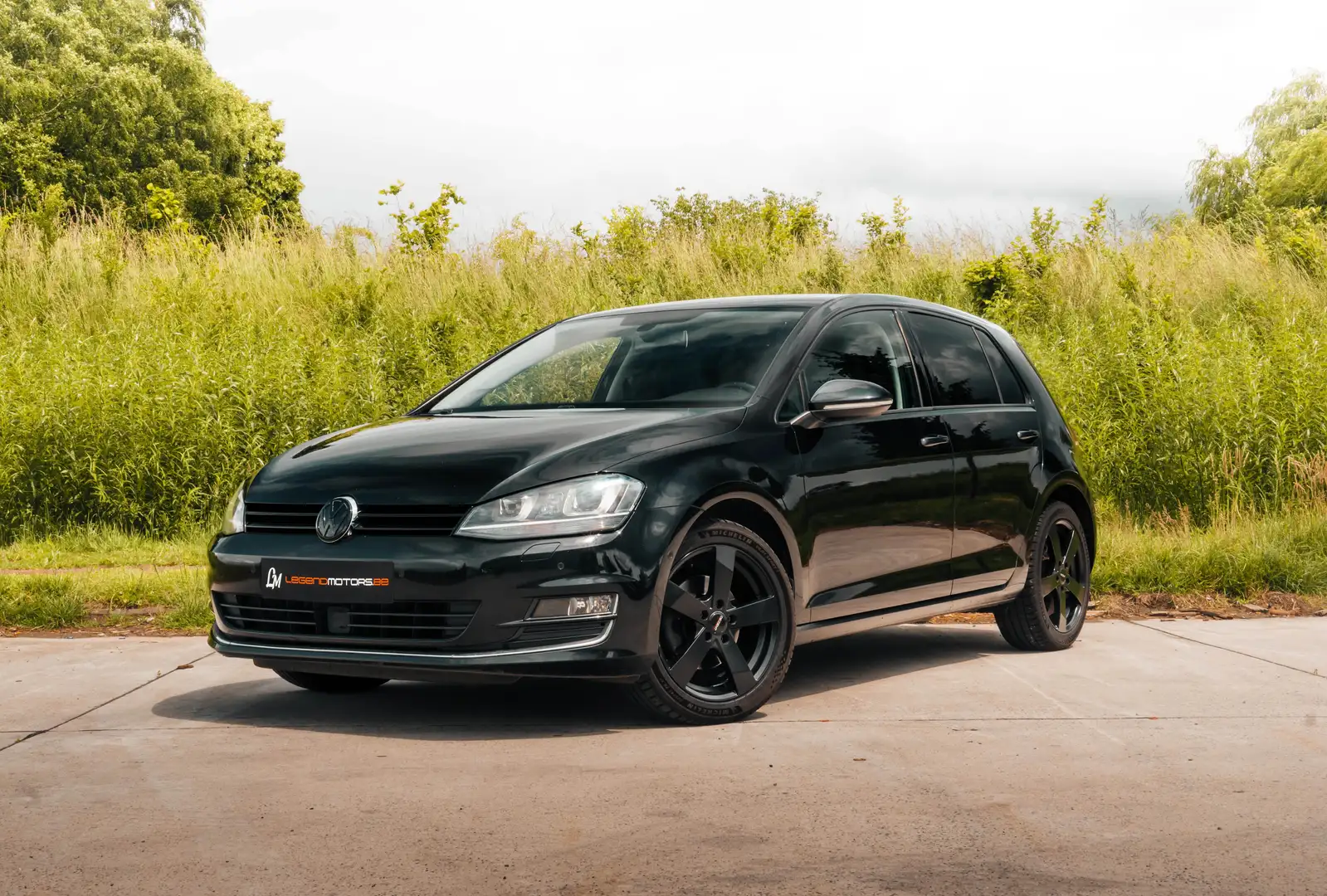 Volkswagen Golf 1.6 TDi | Highline | DSG Negro - 2