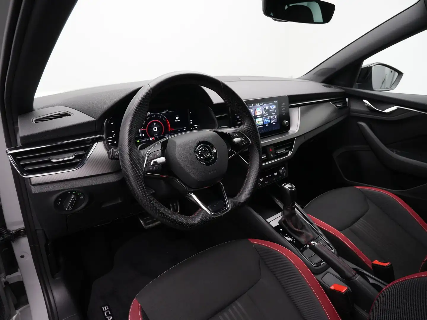 Skoda Scala 1.5 TSI 150 pk DSG Monte Carlo | Panoramadak | Stu Gris - 2