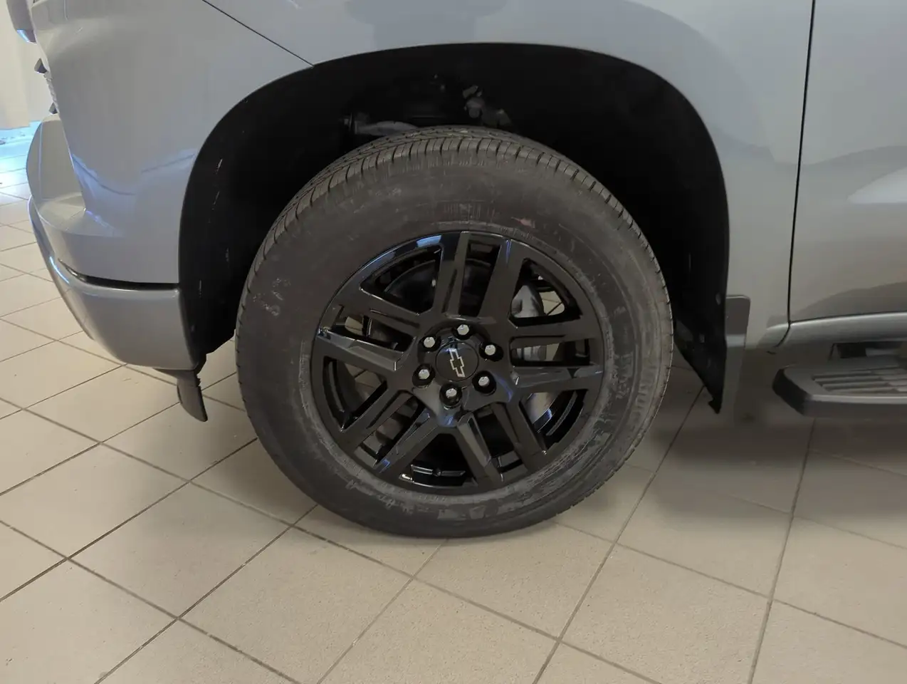 Chevrolet Silverado 1500 снимка Chevrolet Silverado 1500