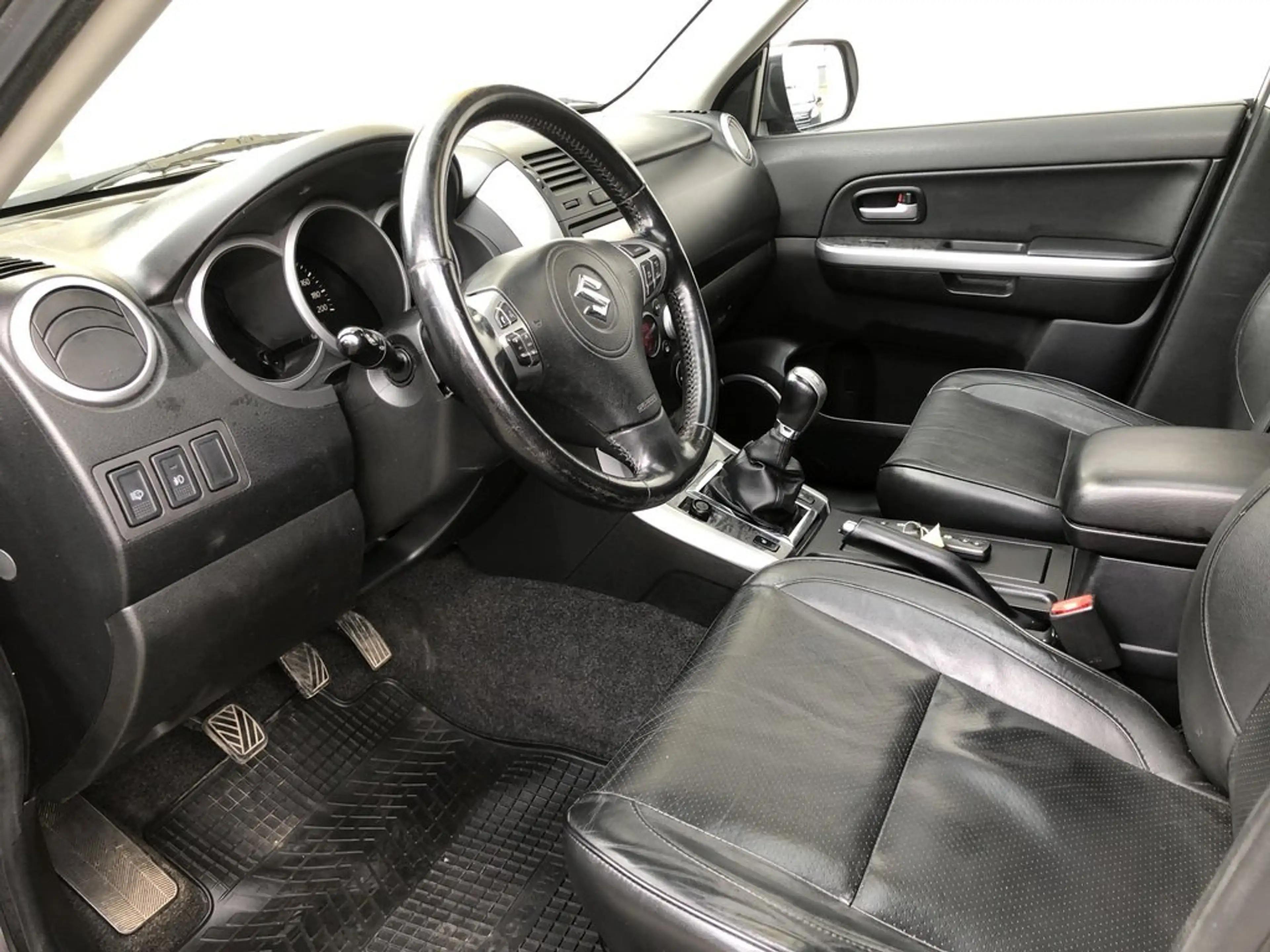 Suzuki Grand Vitara Grand Vitara 1,9 DDiS "executive" *** 2.Besitz ! — photo 6