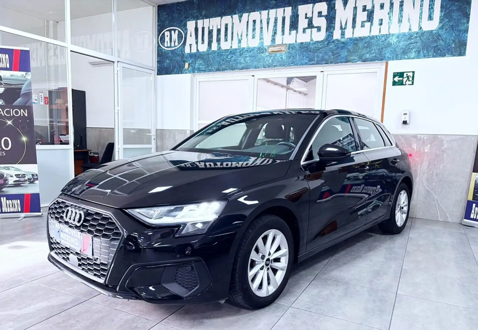 Audi A3 Sportback 30TDI Advanced Negro - 2