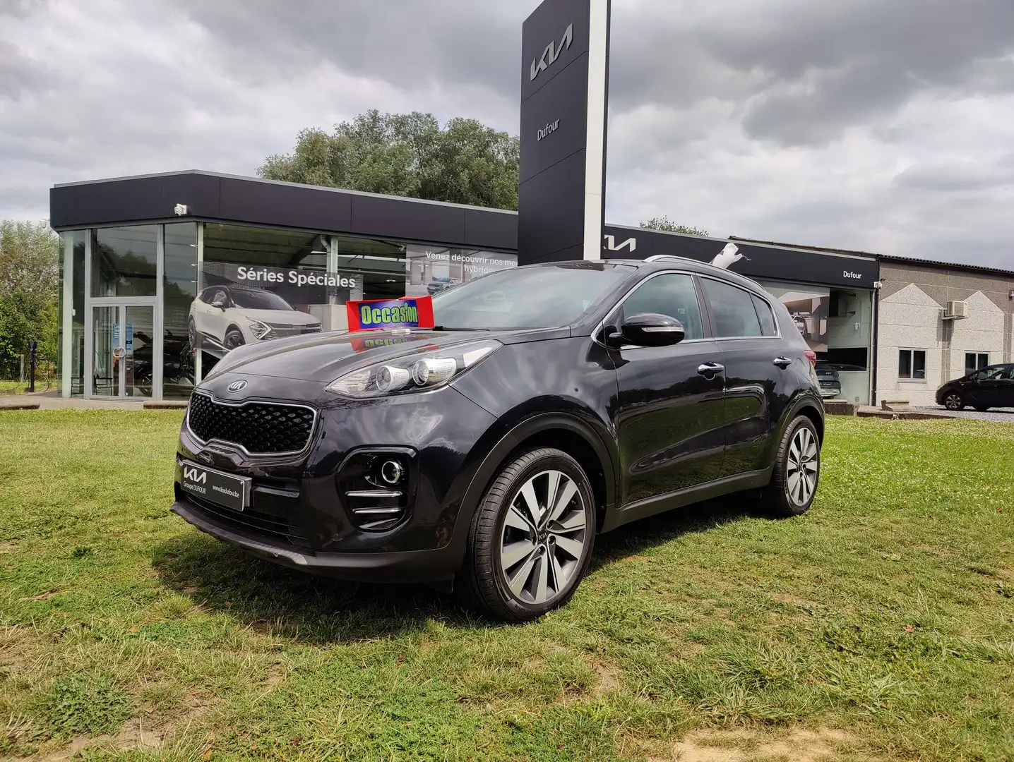 Kia Sportage 1.7 CRDI style Edition Zwart - 2