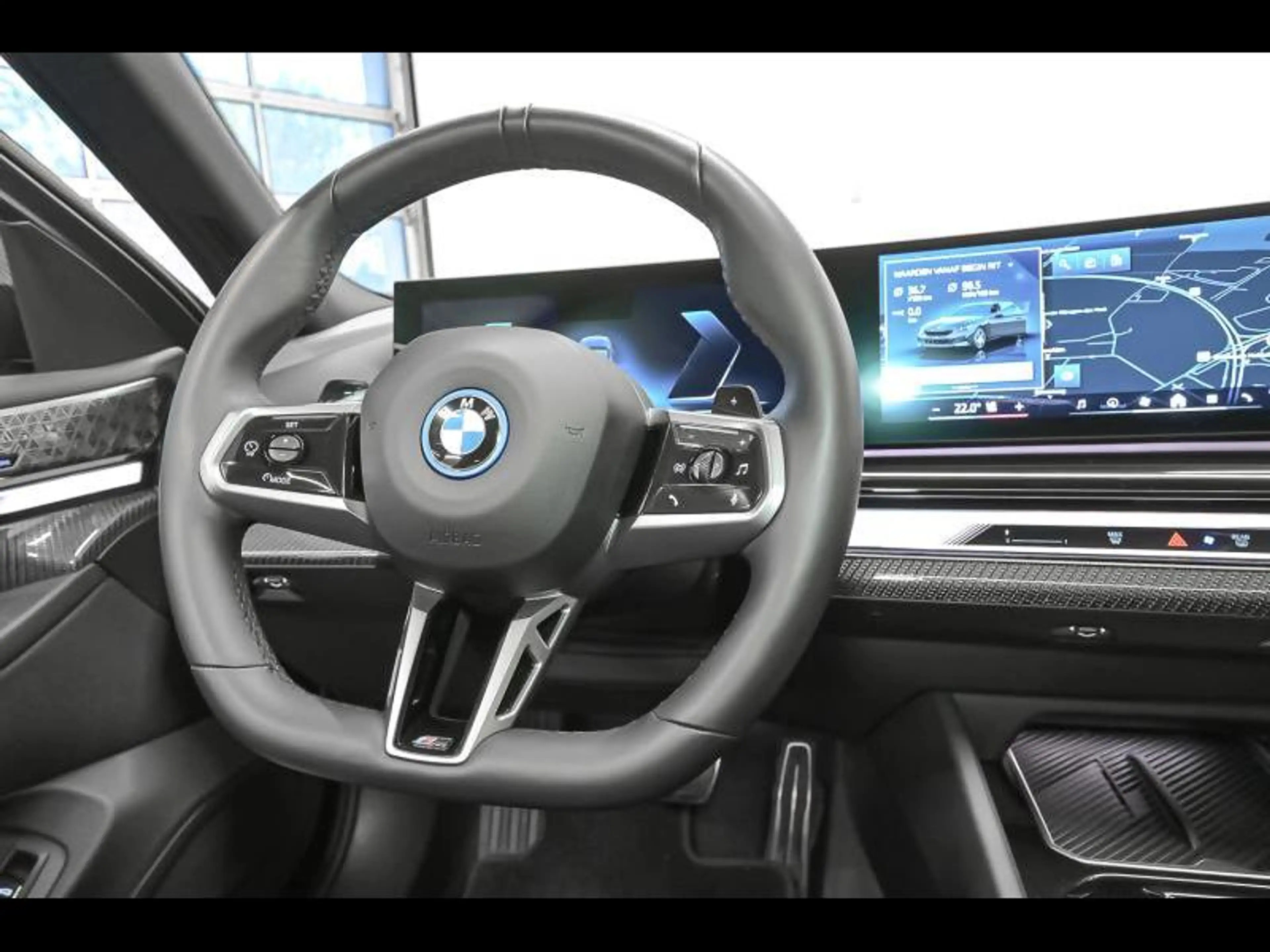 BMW 550 550e xDrive Touring / M Sport Pro — photo 9