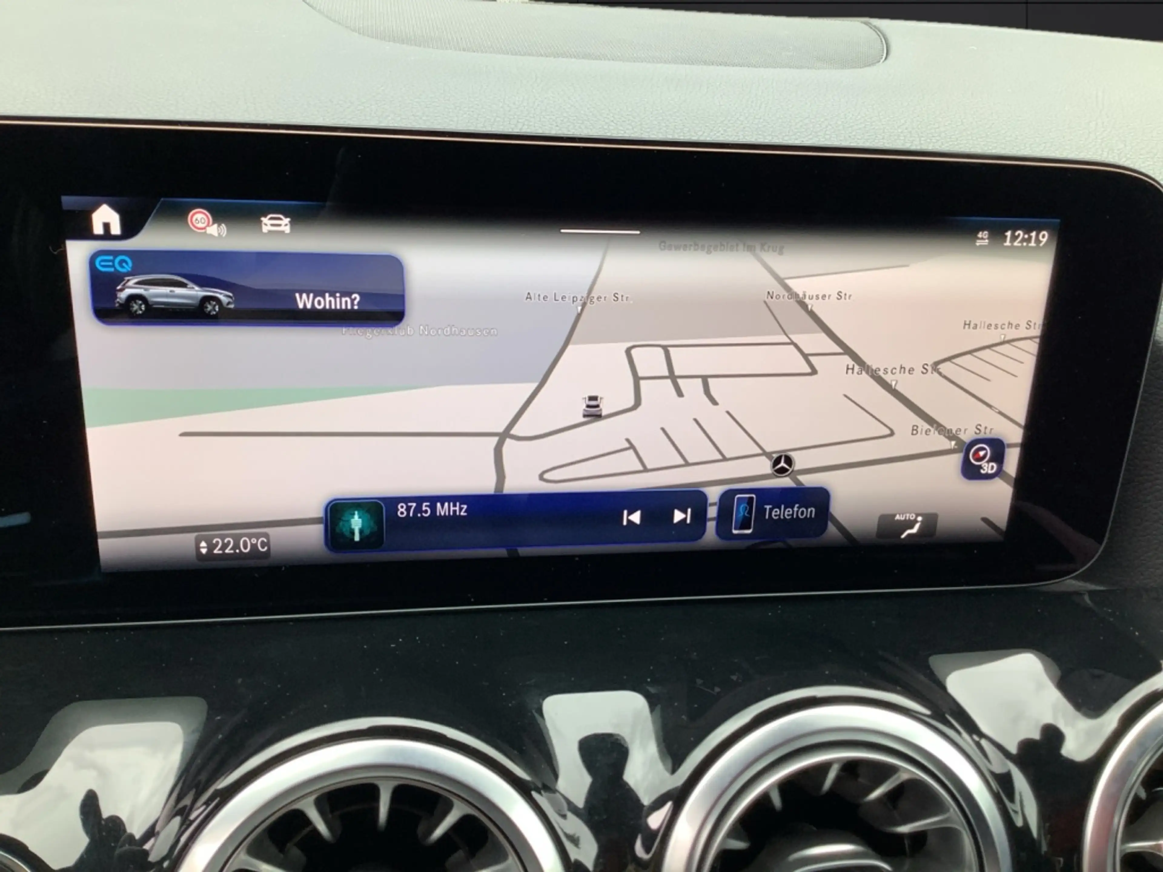 Mercedes-Benz EQA 300 4M AMG*Advanced*LED*360°Kamera*Leder-P.* — photo 11
