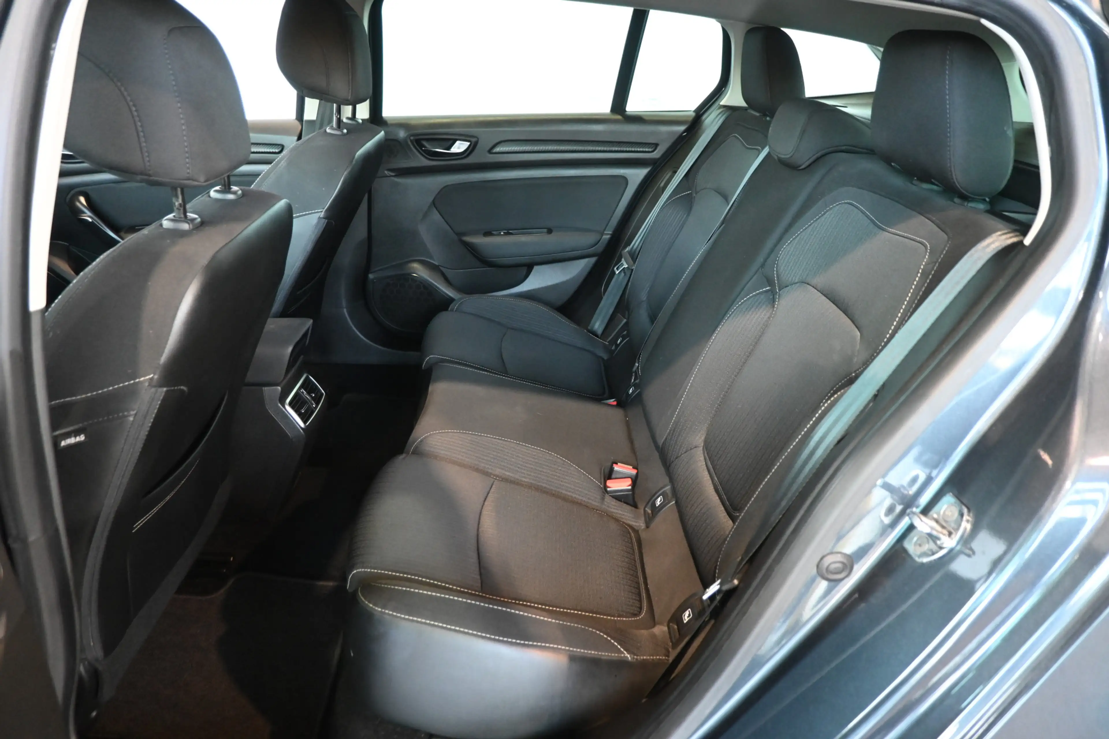 Renault Megane Estate 1.2 TCe Nap! Clima Cruise control Navigatie — photo 8