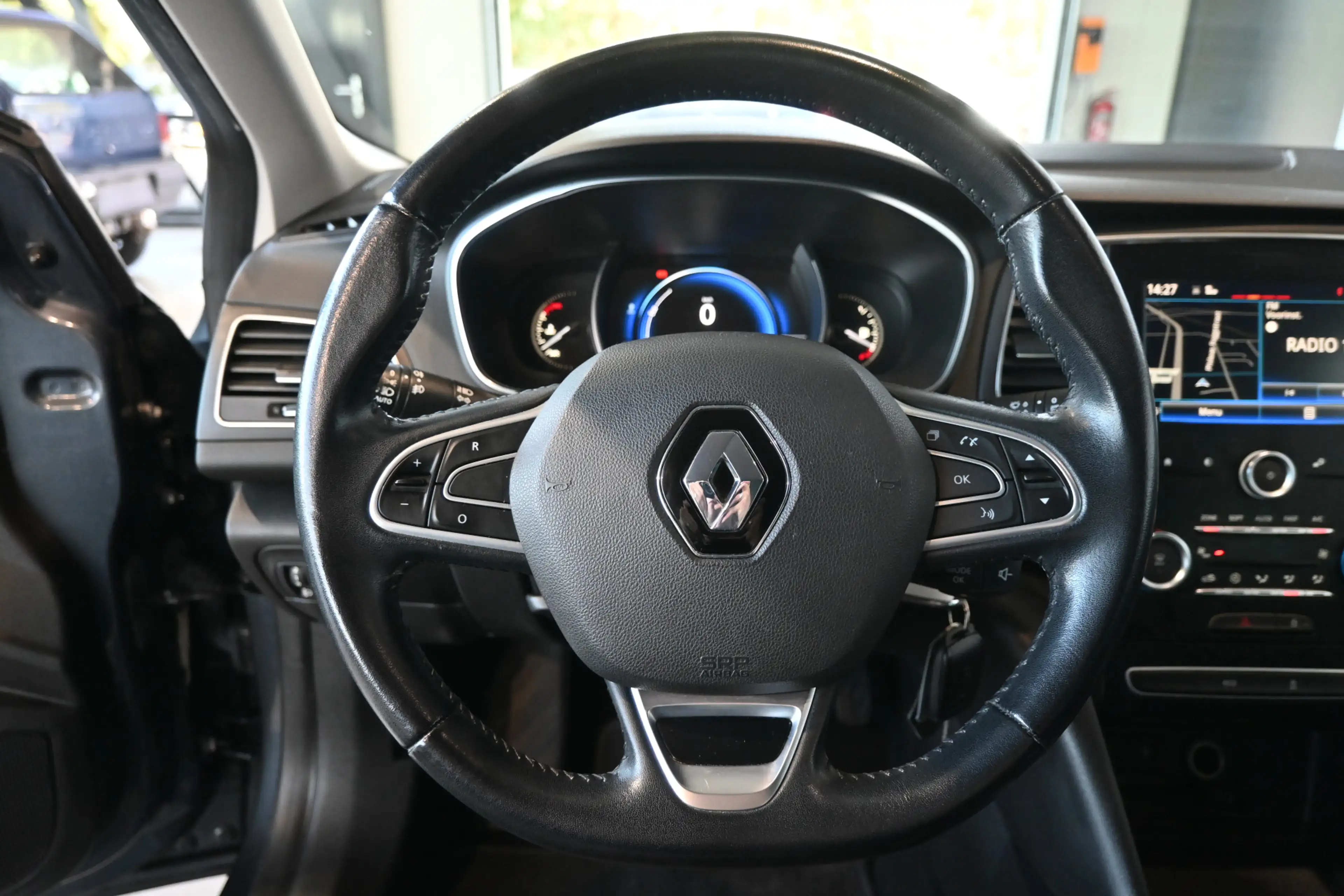 Renault Megane Estate 1.2 TCe Nap! Clima Cruise control Navigatie — photo 6