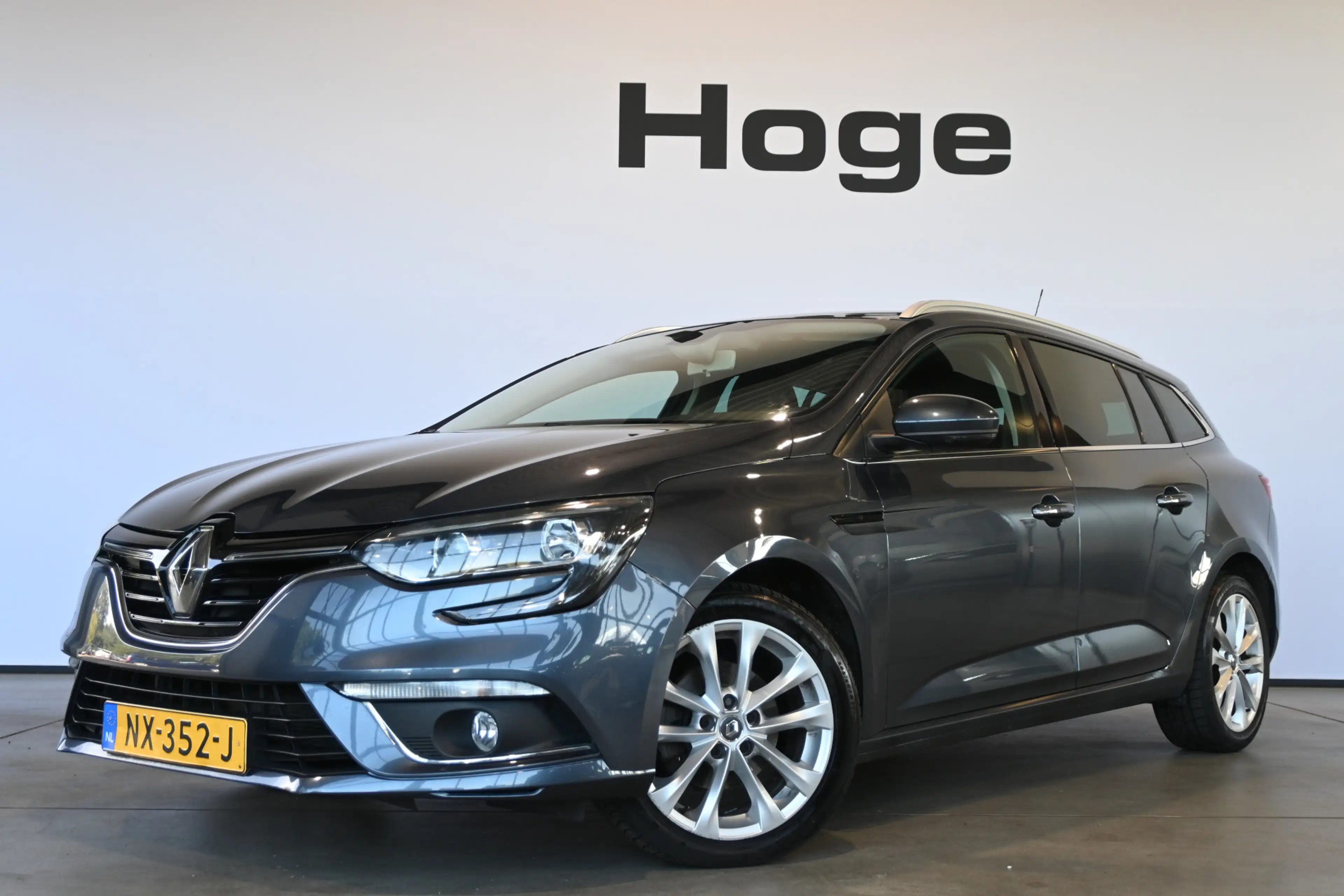 Renault Megane Estate 1.2 TCe Nap! Clima Cruise control Navigatie