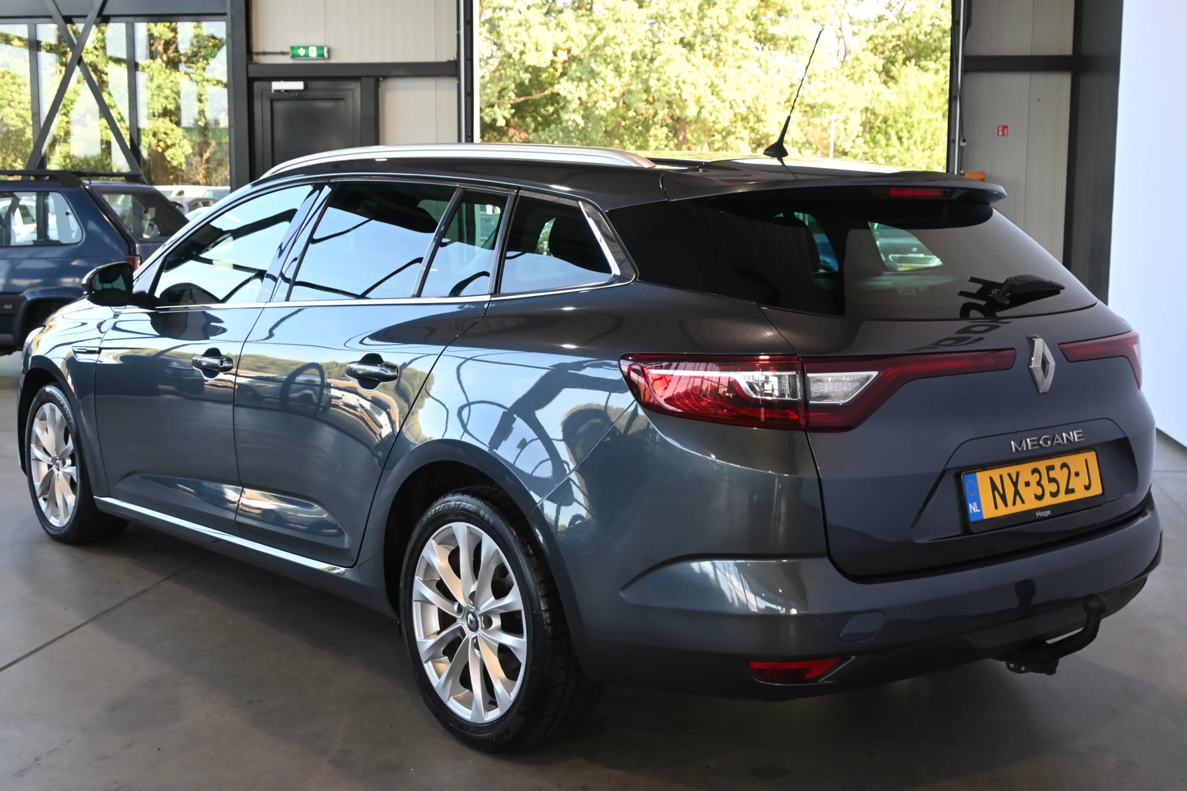 Renault Megane Estate 1.2 TCe Nap! Clima Cruise control Navigatie — photo 15