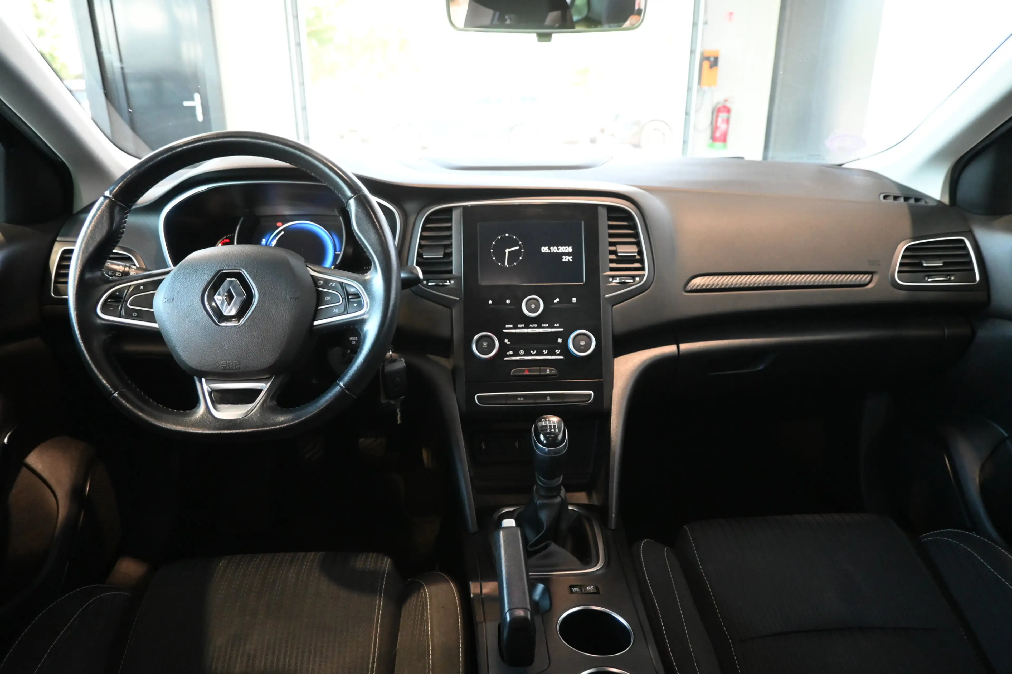 Renault Megane Estate 1.2 TCe Nap! Clima Cruise control Navigatie — photo 2