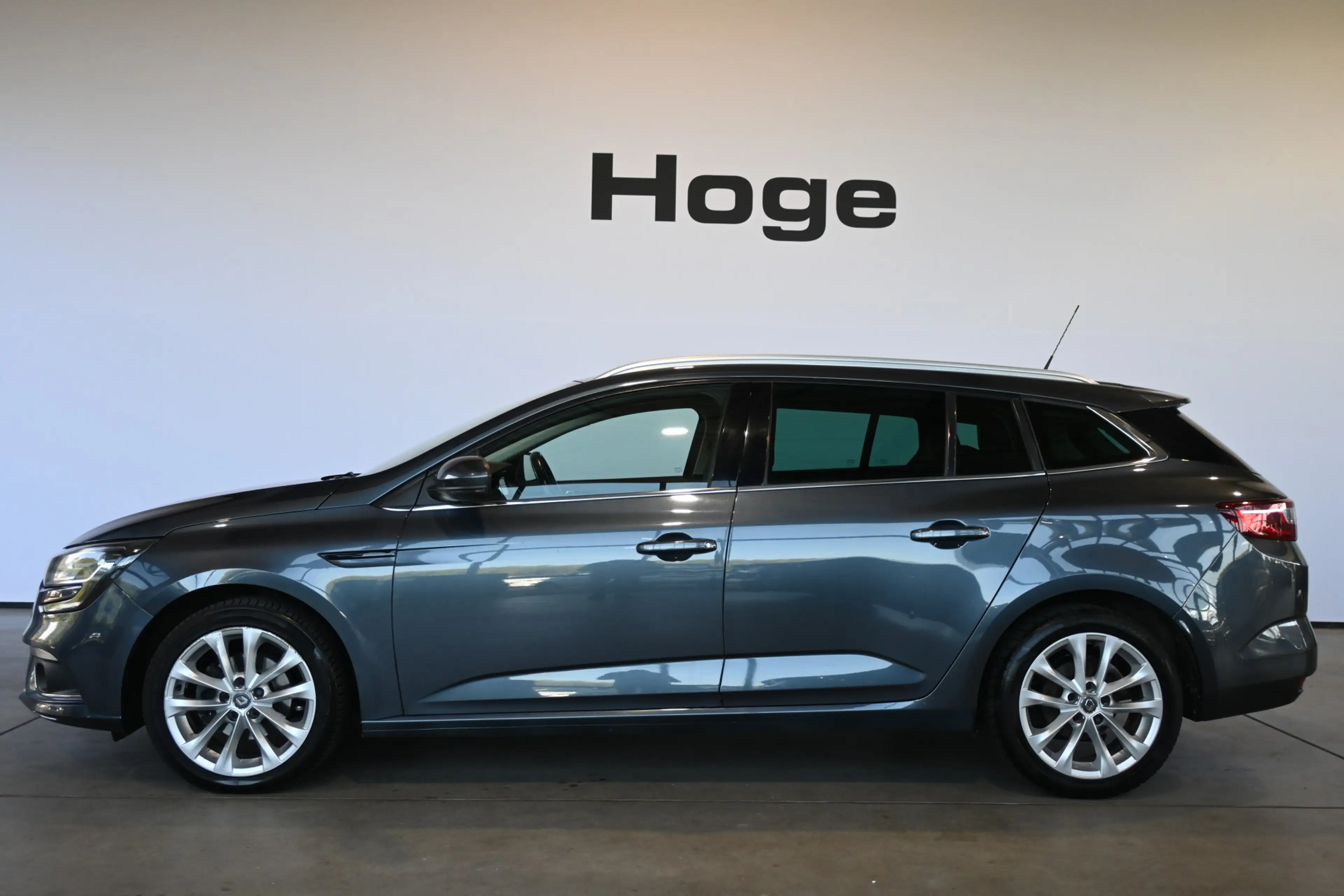 Renault Megane Estate 1.2 TCe Nap! Clima Cruise control Navigatie — photo 3