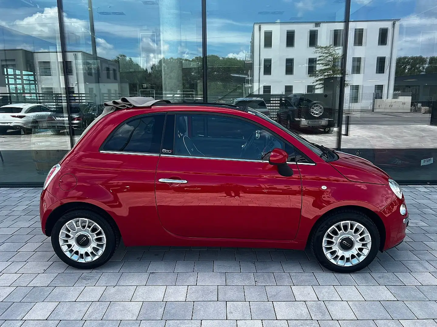 Fiat 500C 1,3 16V JTD Mjet II Lounge *NAVI*XENON* Rot - 2