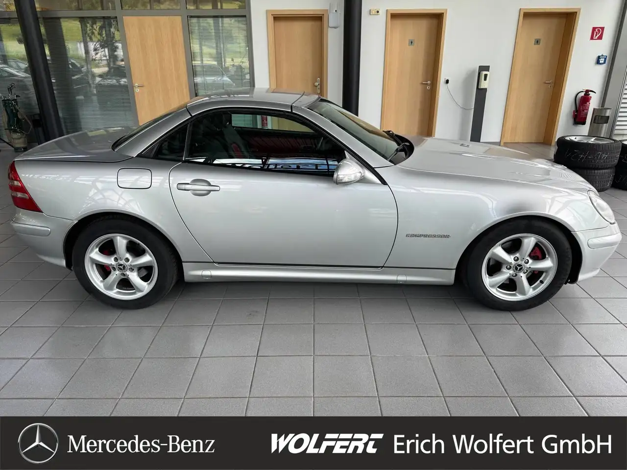 Mercedes-Benz SLK 230 Kompressor original im klassischen Leder rot-schwarz, foto 4