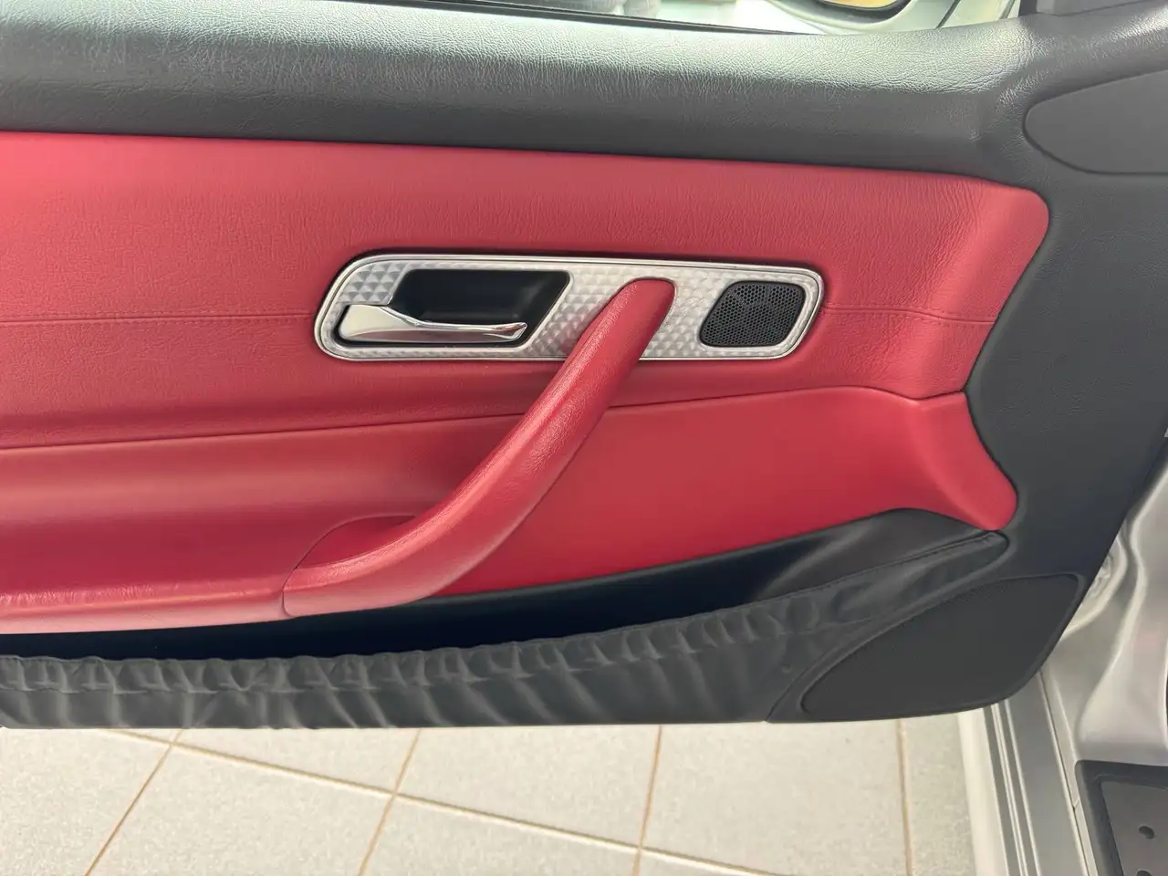 Mercedes-Benz SLK 230 Kompressor original im klassischen Leder rot-schwarz, foto 9