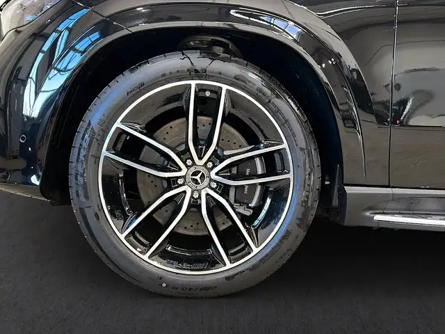 Mercedes-Benz GLE view 7