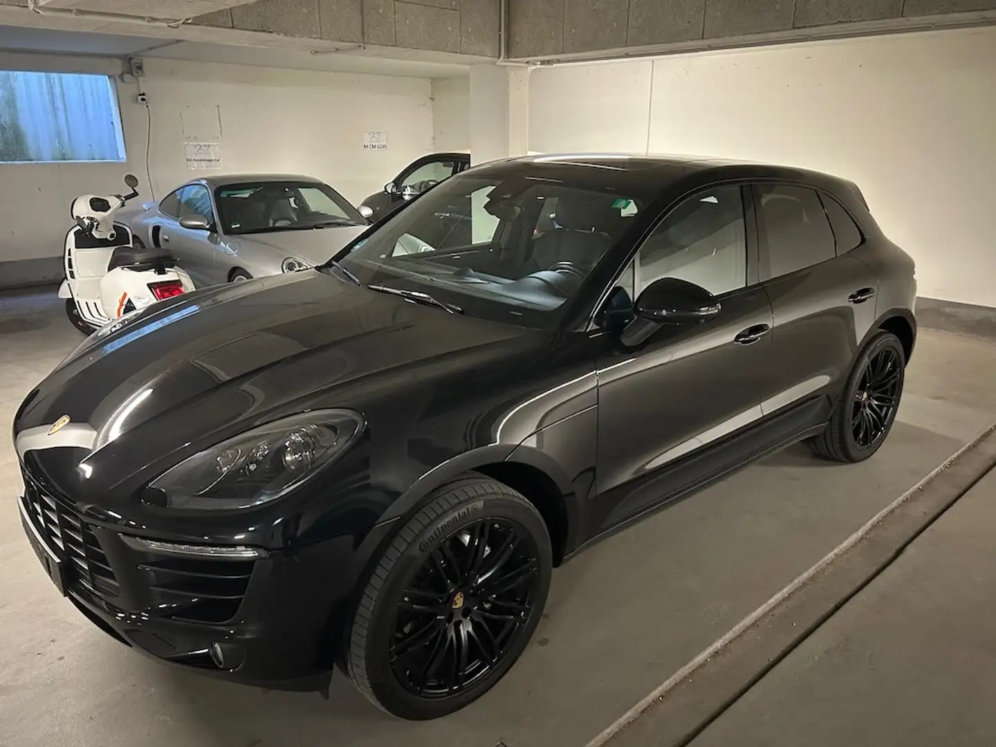 Porsche Macan S Diesel *ALLE EXTRAS*SPORT DESIGN*KLAPPE Schwarz - 2