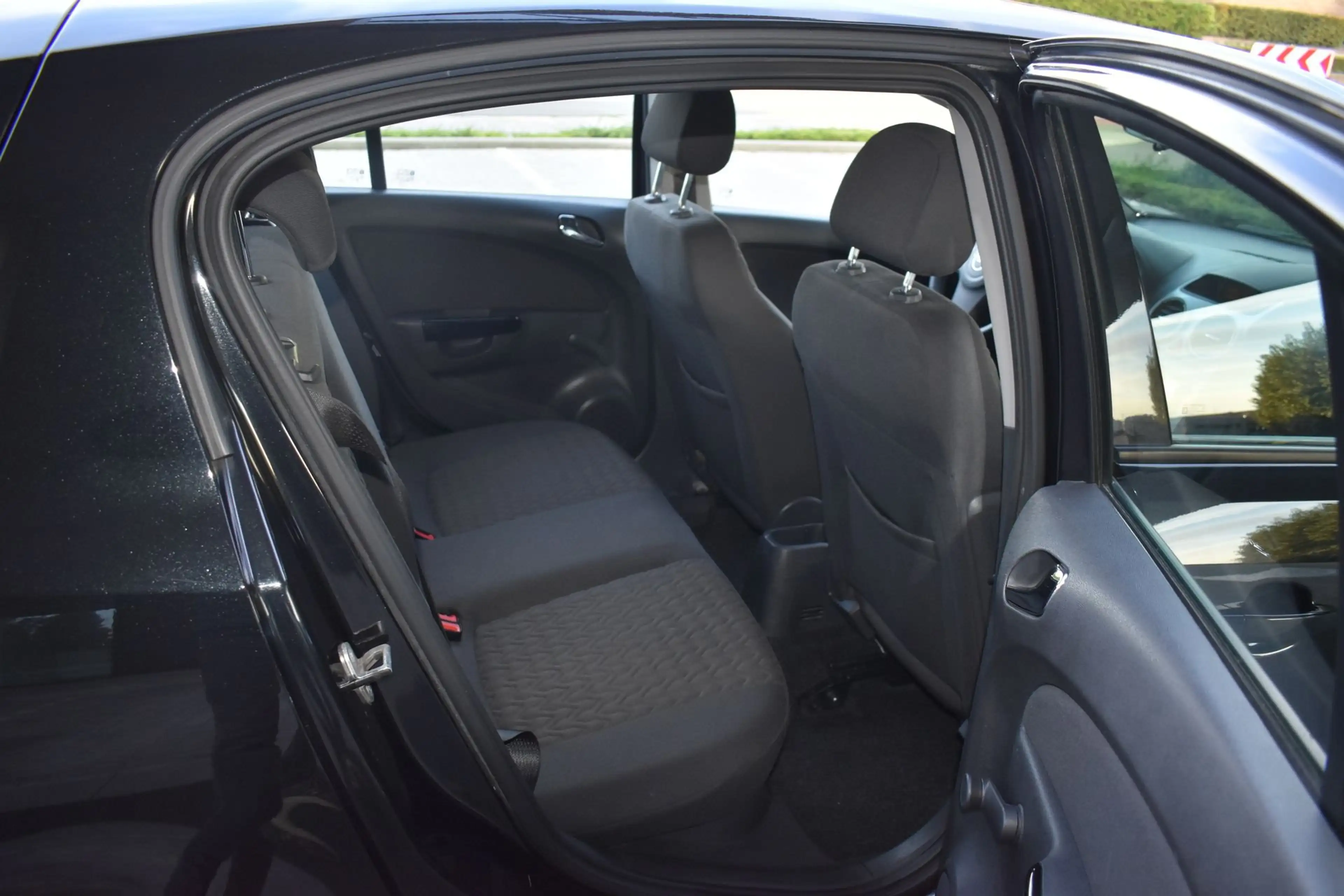 Opel Corsa 1.3CDTi Enjoy S/S *Navi — photo 14