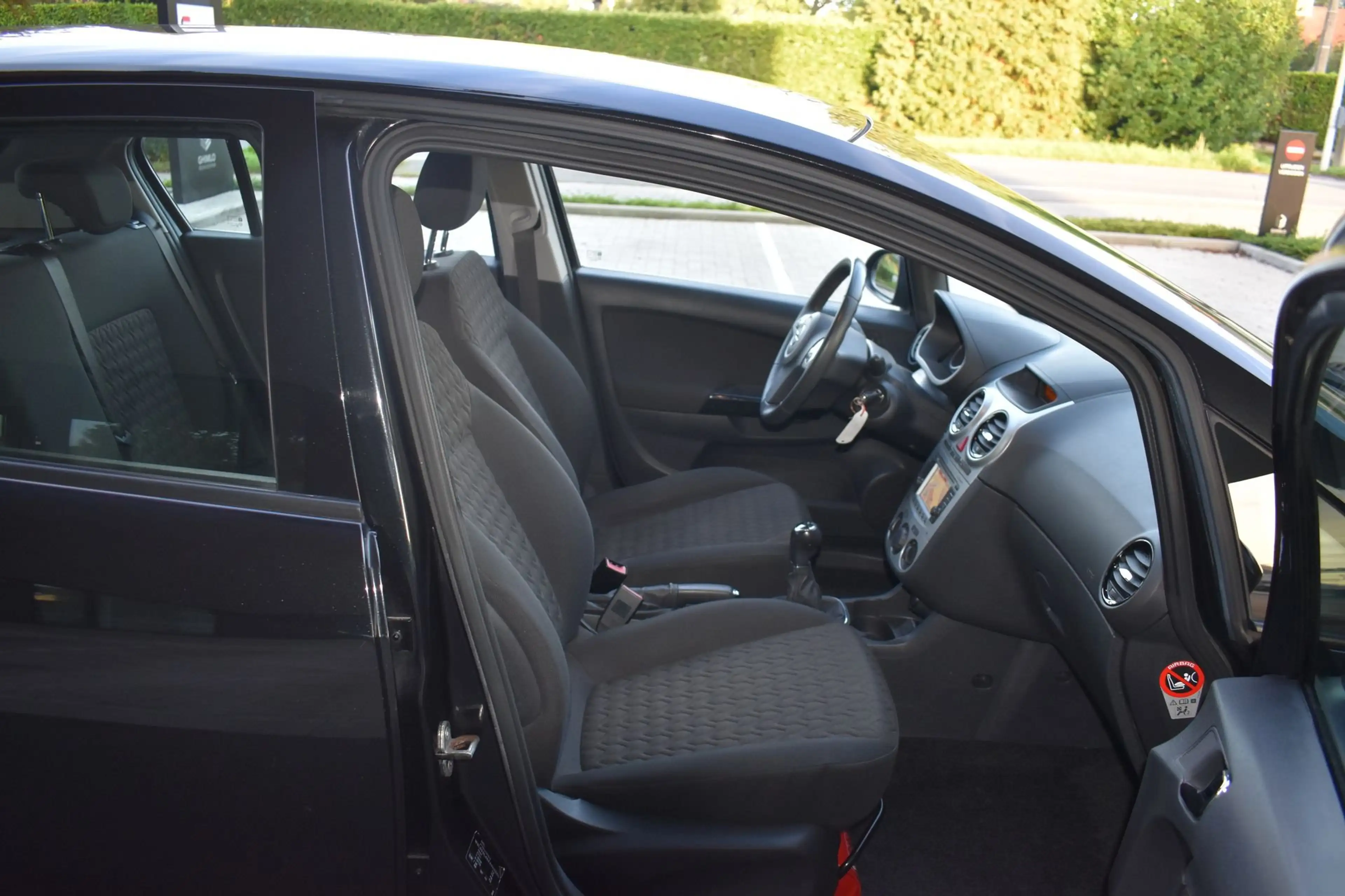 Opel Corsa 1.3CDTi Enjoy S/S *Navi — photo 13