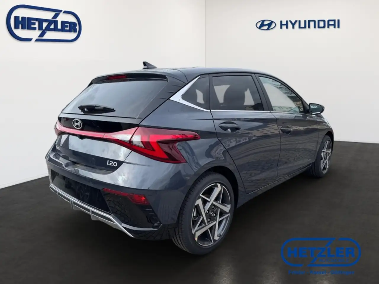 Hyundai i20 Prime Navi Digitales Cockpit Soundsystem Bose LED 3