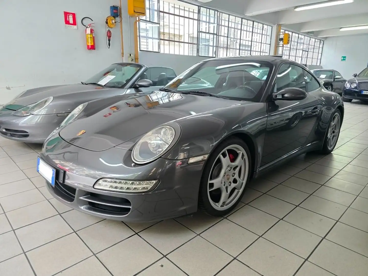 Porsche 997 Coupe 3.8 Carrera 4S Grigio - 1