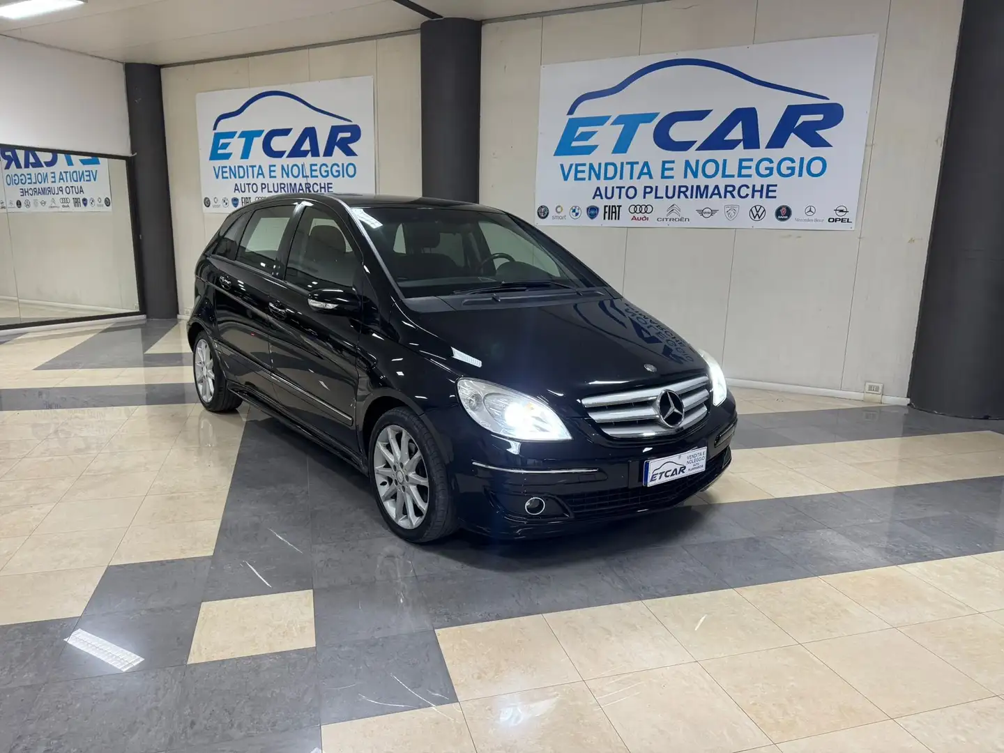 Mercedes-Benz B 200 Classe B - T245 cdi Sport Negro - 1
