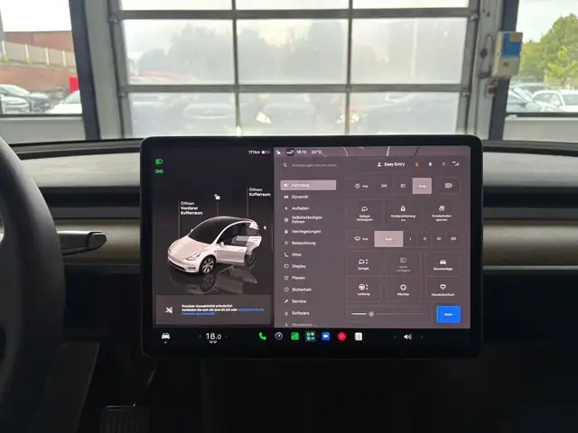 Tesla Model Y view 11