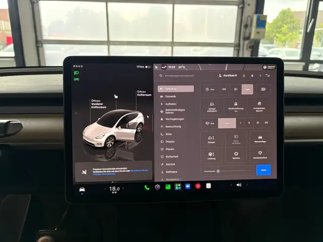 Tesla Model Y view 7