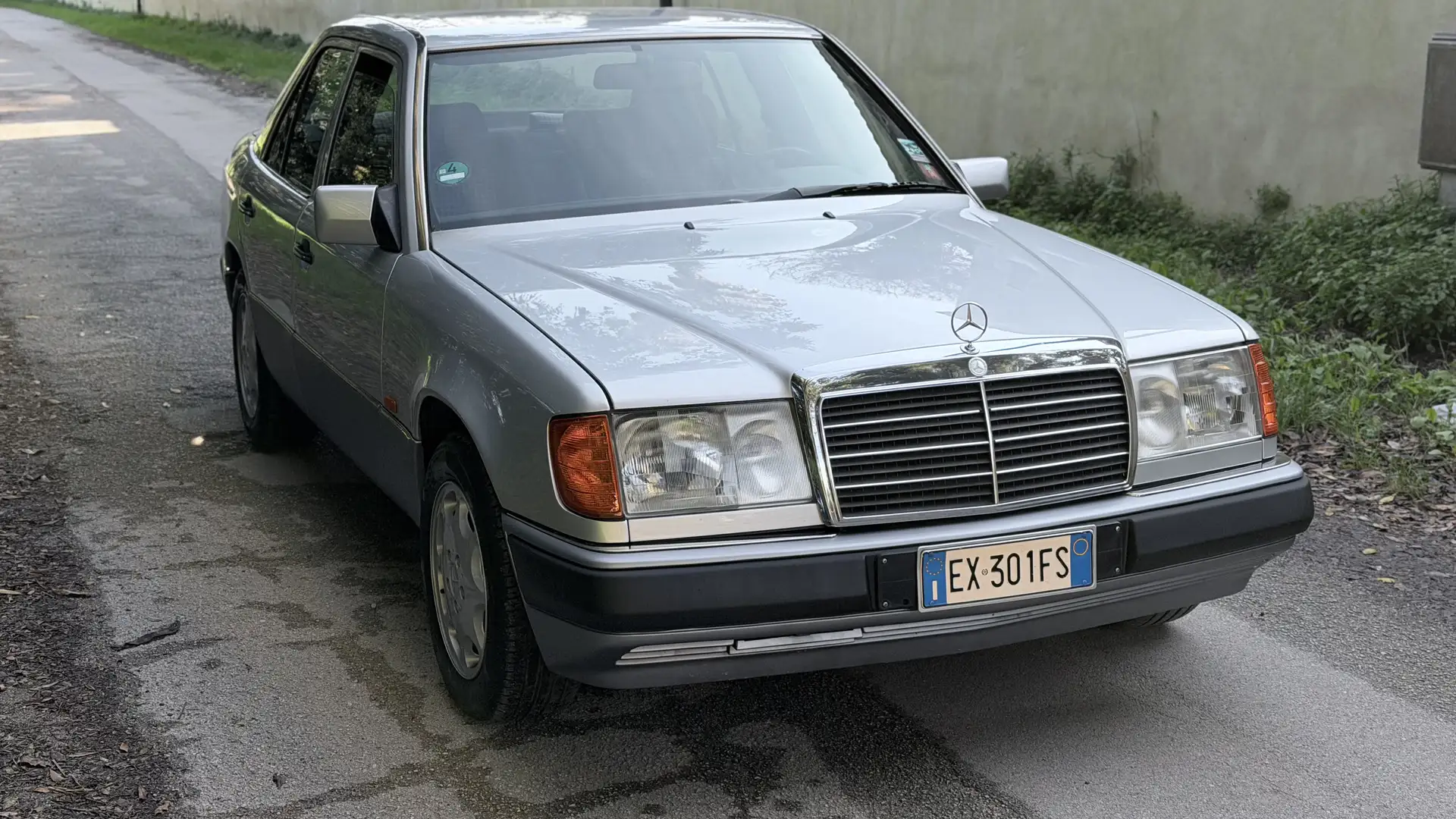 Mercedes-Benz 300 24 valvole - 2