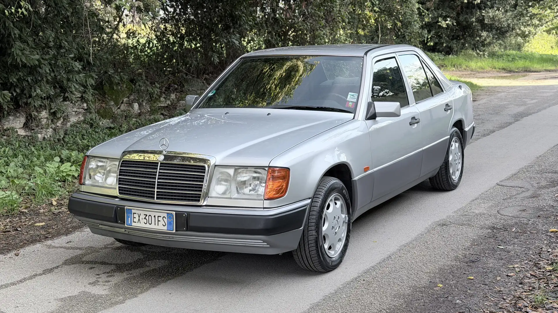 Mercedes-Benz 300 24 valvole - 1