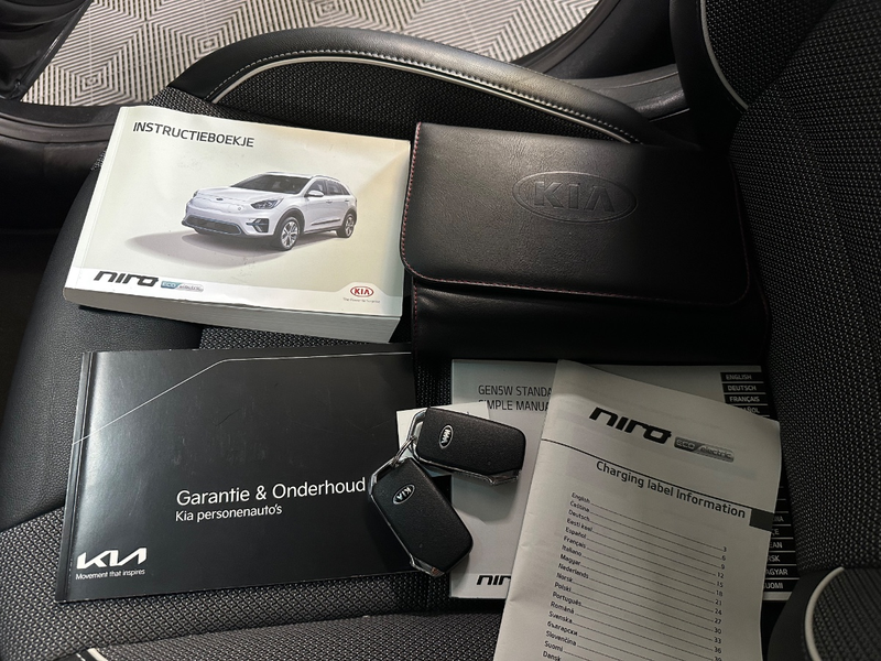 Kia e-Niro DynamicLine 39kWh 3-Fase | SoH 100% | Navi | Camer — photo 23
