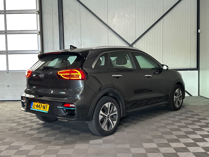 Kia e-Niro DynamicLine 39kWh 3-Fase | SoH 100% | Navi | Camer — photo 2