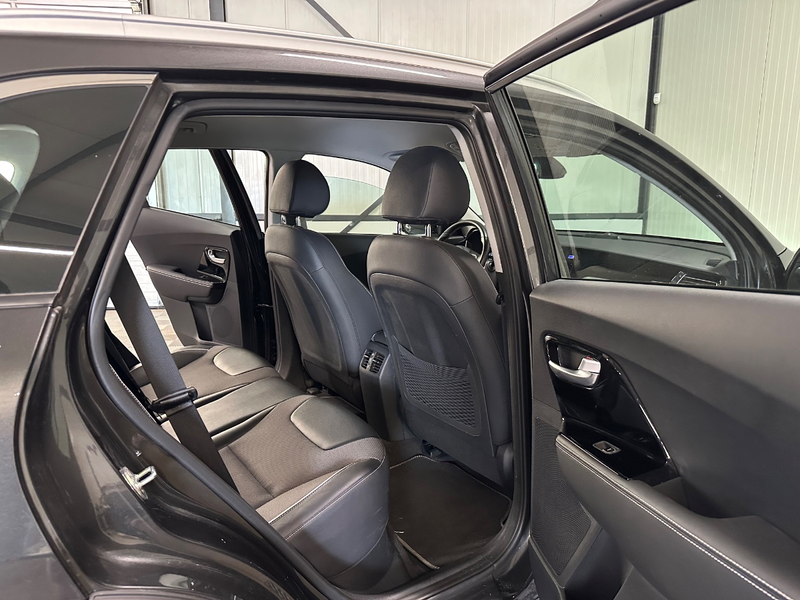 Kia e-Niro DynamicLine 39kWh 3-Fase | SoH 100% | Navi | Camer — photo 5