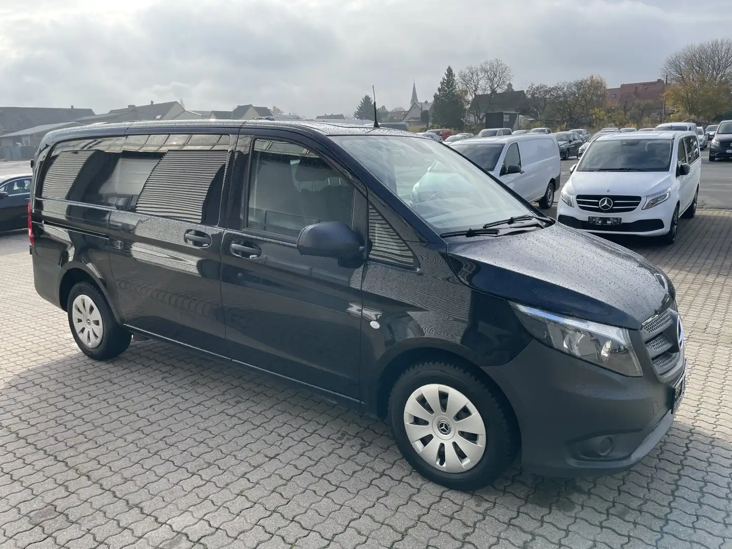 Mercedes-Benz Vito Vito 114 CDI Mixto L KLIMA+RADIO+LKW+STANDHZG+AHK Noir - 2