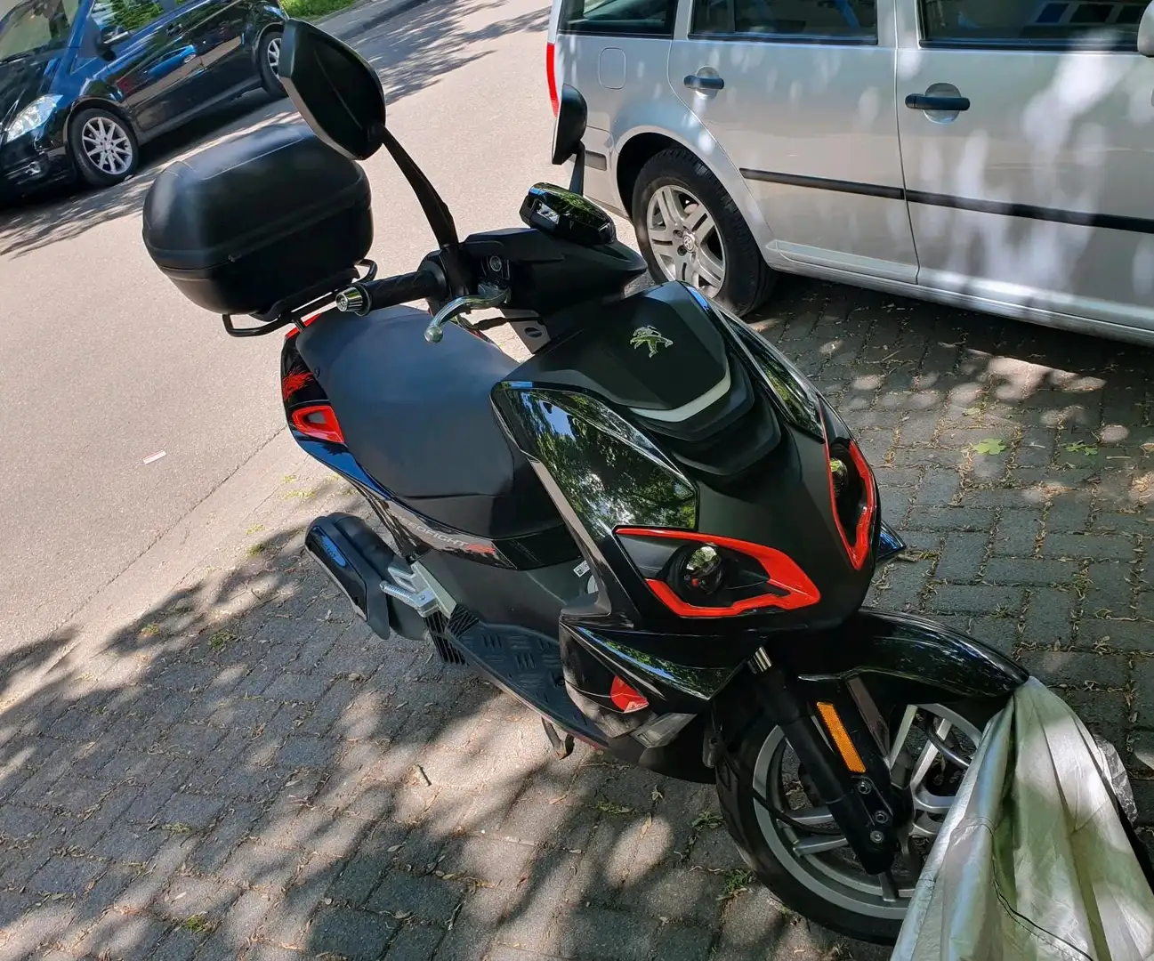 Peugeot Speedfight 4 Schwarz - 1