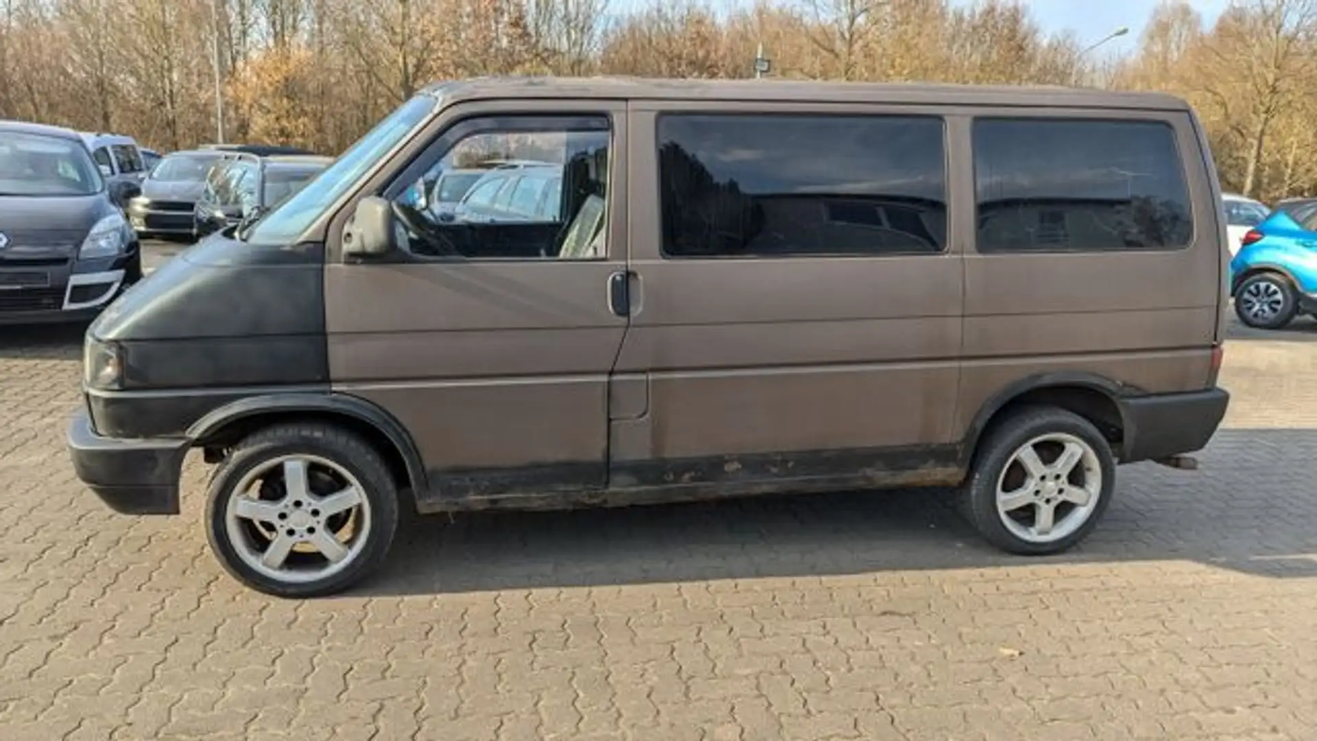 Volkswagen T4 * Motorschaden* Braun - 2