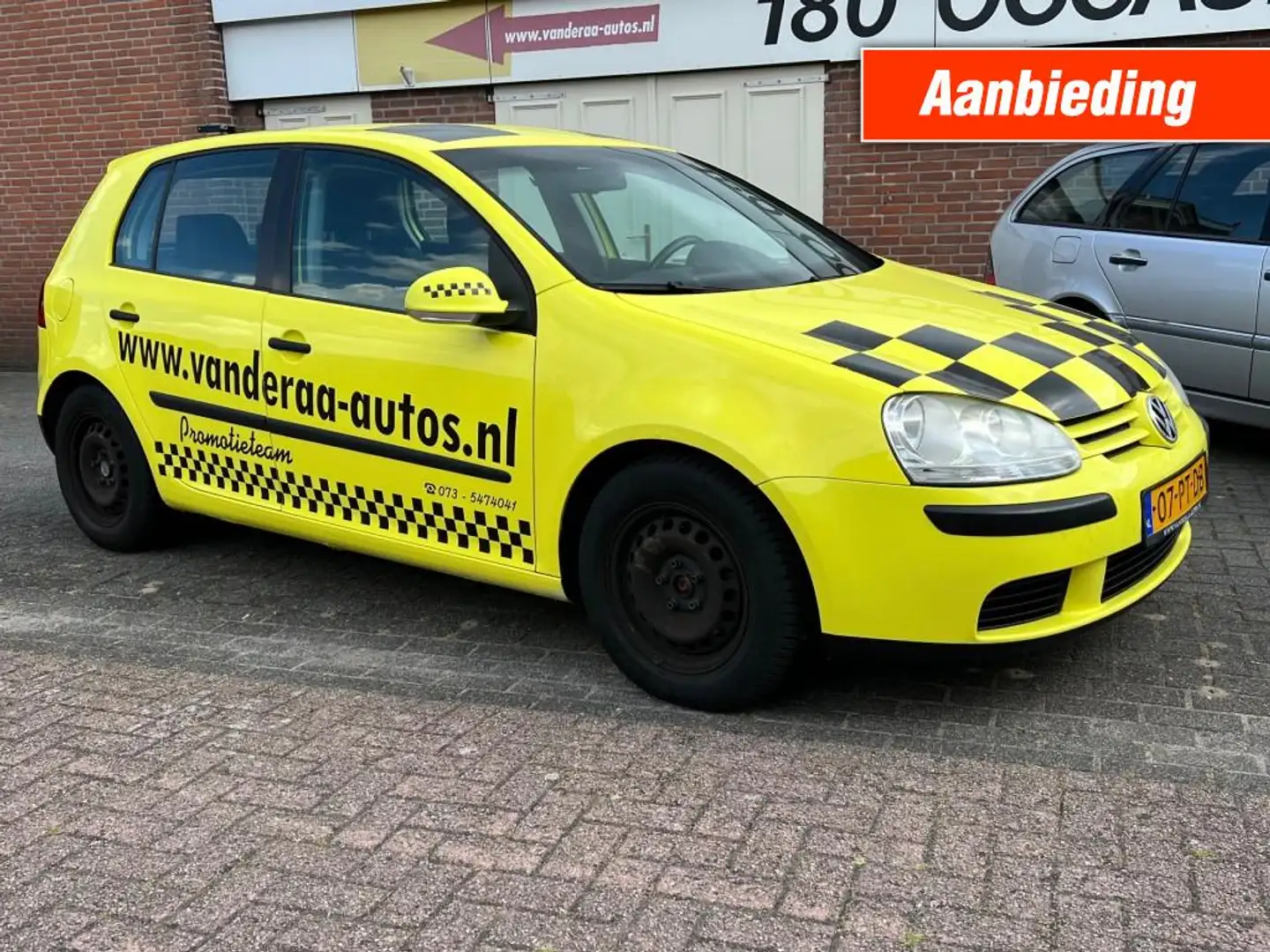 Volkswagen Golf 1.9 TDI COMFORTLINE  HB 5-Drs Youngtimer!! Jaune - 2