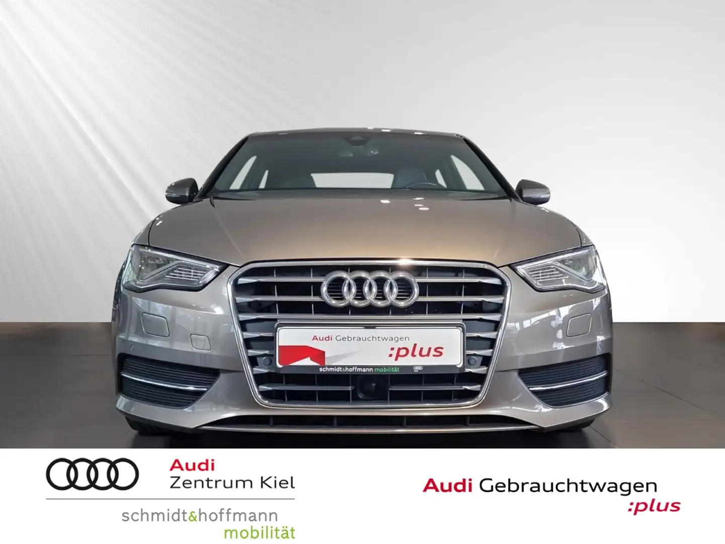 Audi A3 1.8 TFSI Ambition B&O LED Alcantara Klima Grau - 2