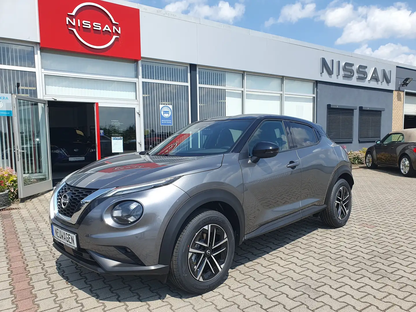 Nissan Juke 1.0 DIG-T N-Connecta, Voll-LED, Winter-Paket, Navi Gris - 1