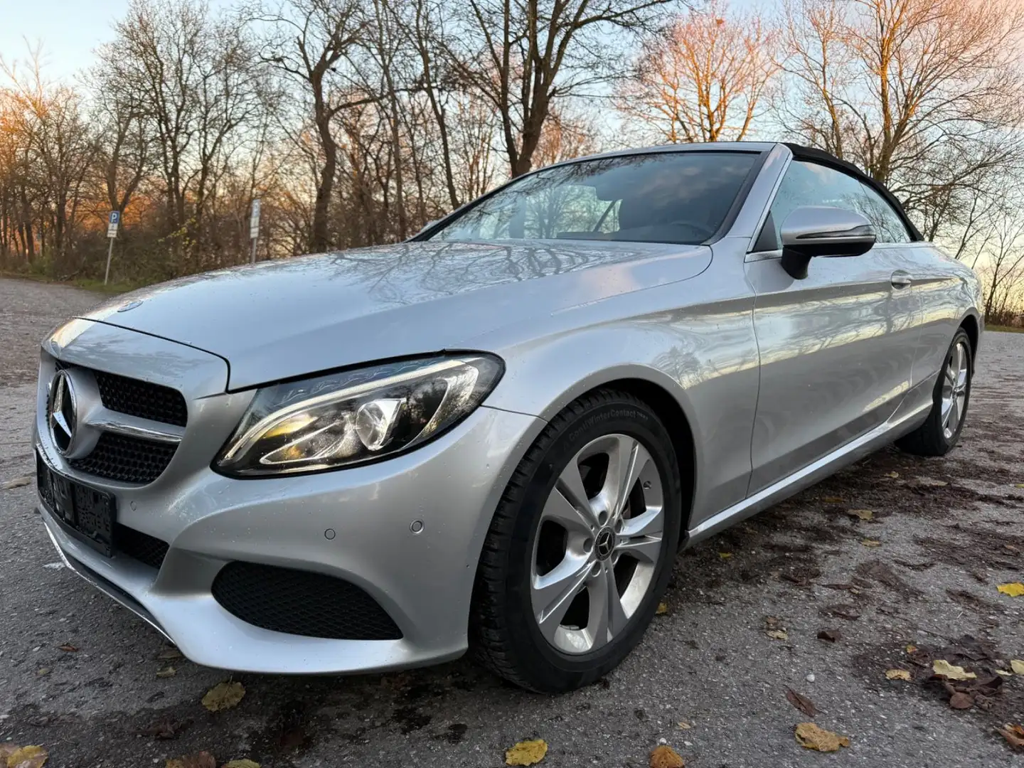 Mercedes-Benz C 220 C Cabrio C 220 d 4Matic HU 10.2027 Silber - 2