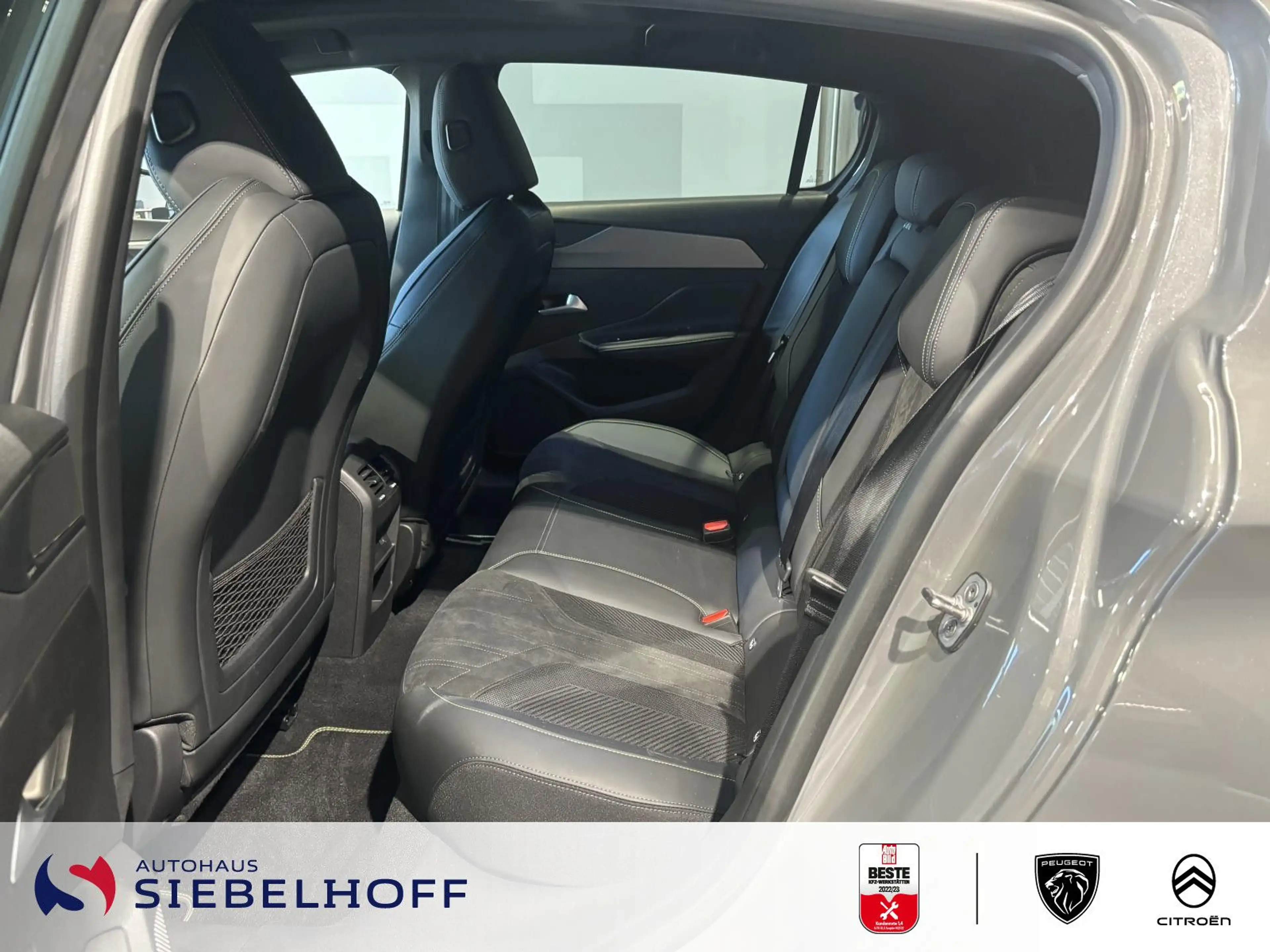 Peugeot 308 GT HYBRID 136 e-DSC6 — photo 9