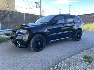 6,4 V8 HEMI SRT