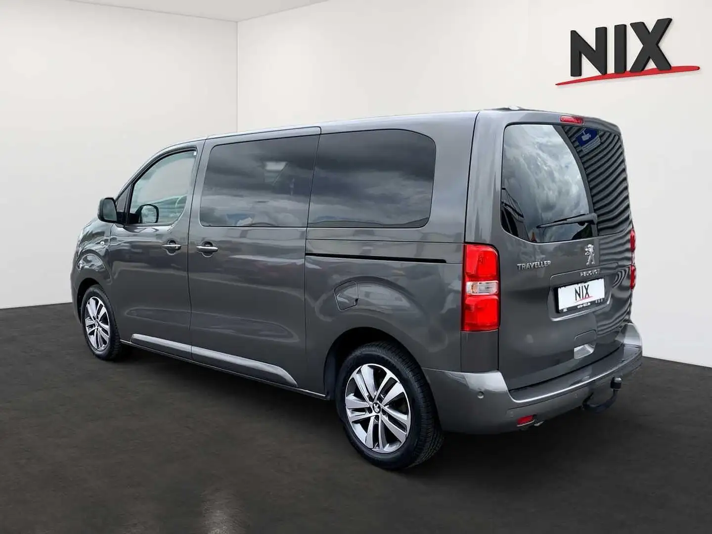 Peugeot Traveller 2.0 HDi 145 L2 Business VIP AHK Gris - 2