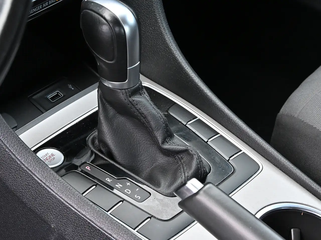 Volkswagen Passat снимка Volkswagen Passat