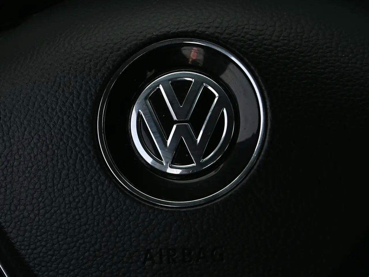 Volkswagen Passat снимка Volkswagen Passat