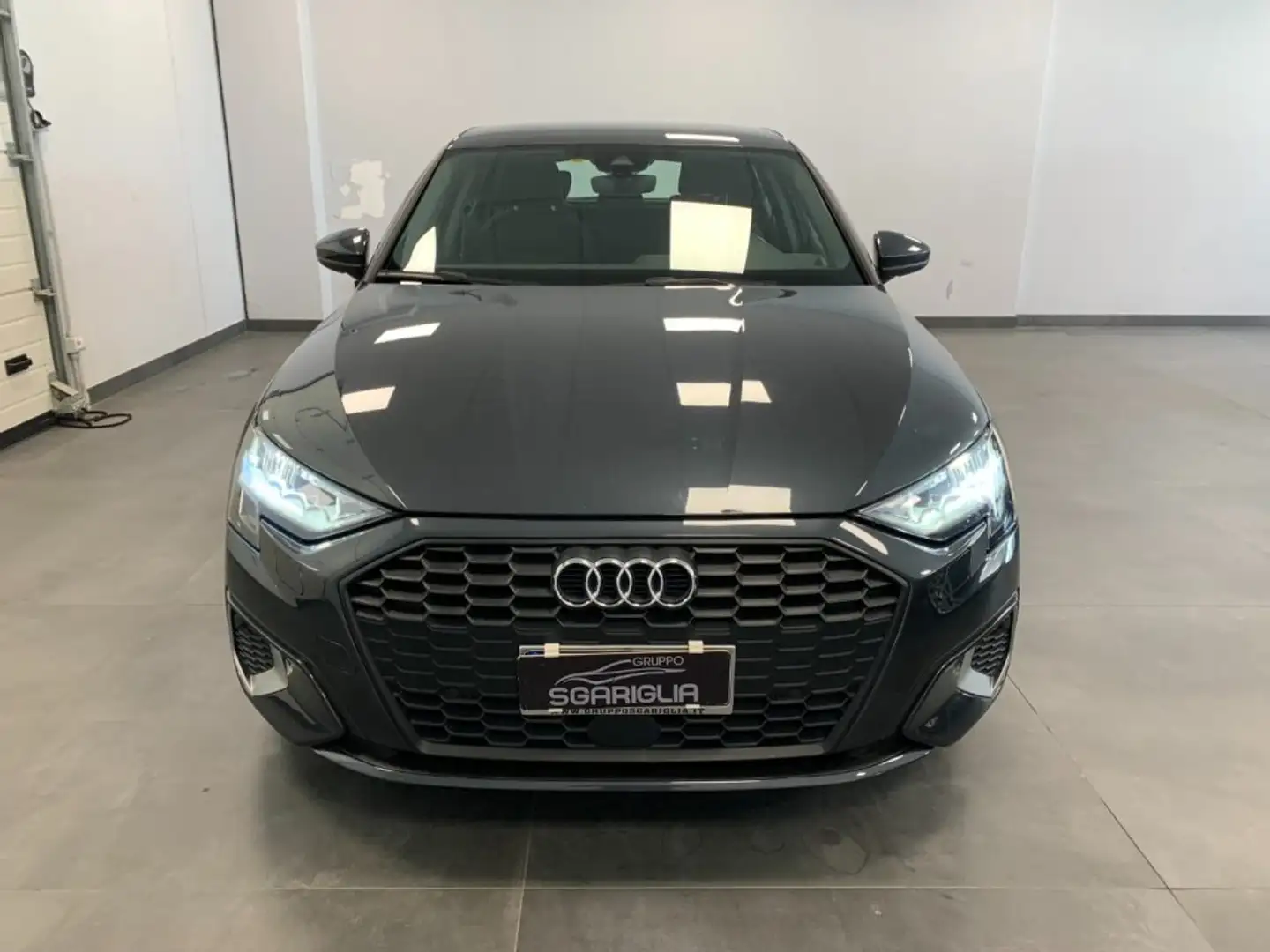 Audi A3 SPB 35 TDI Sportback S tronic Automatico Advanced Grau - 2