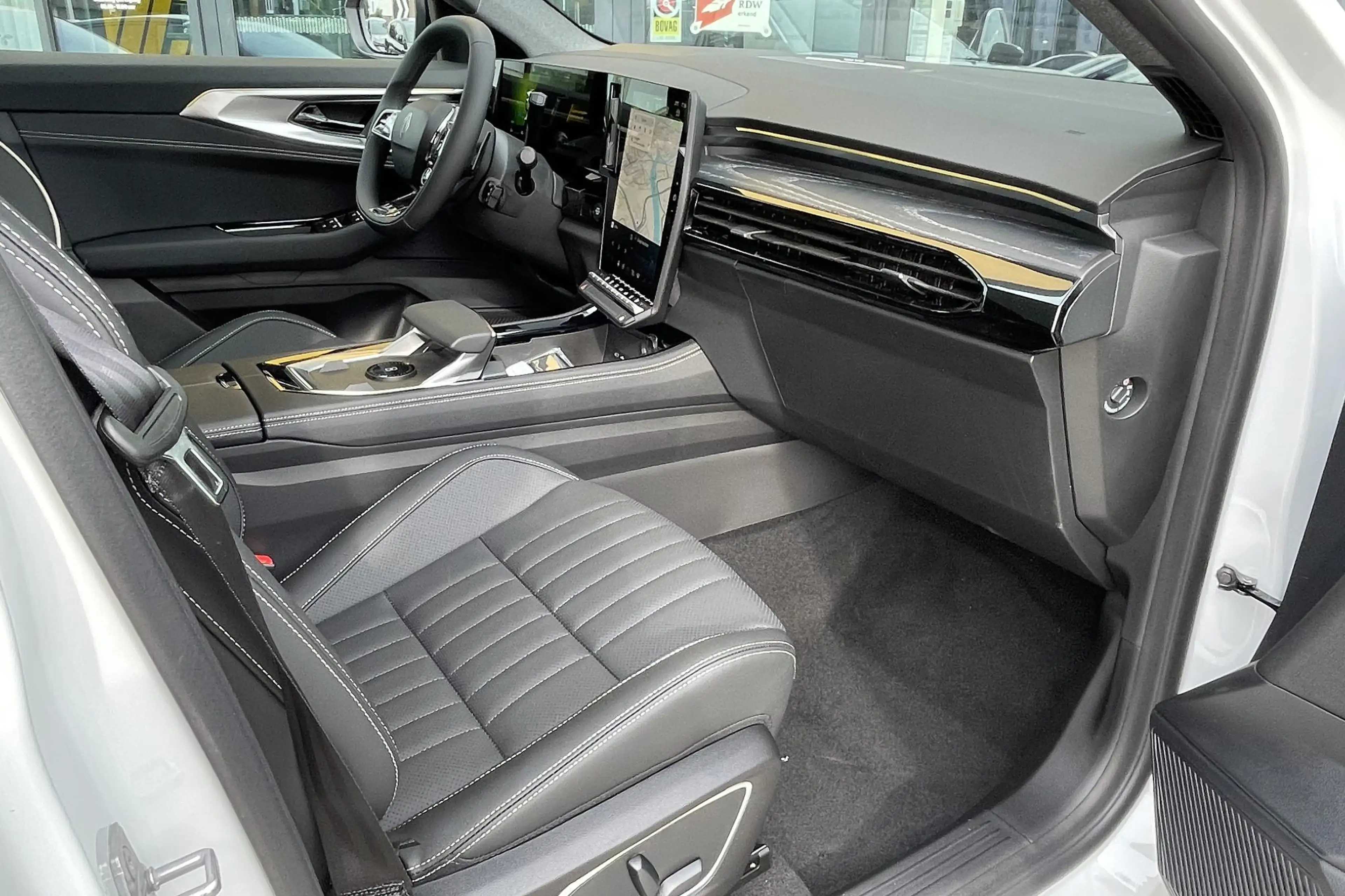 Renault Espace E-Tech full hybrid 200 iconic 7p. Renault Espace — photo 3