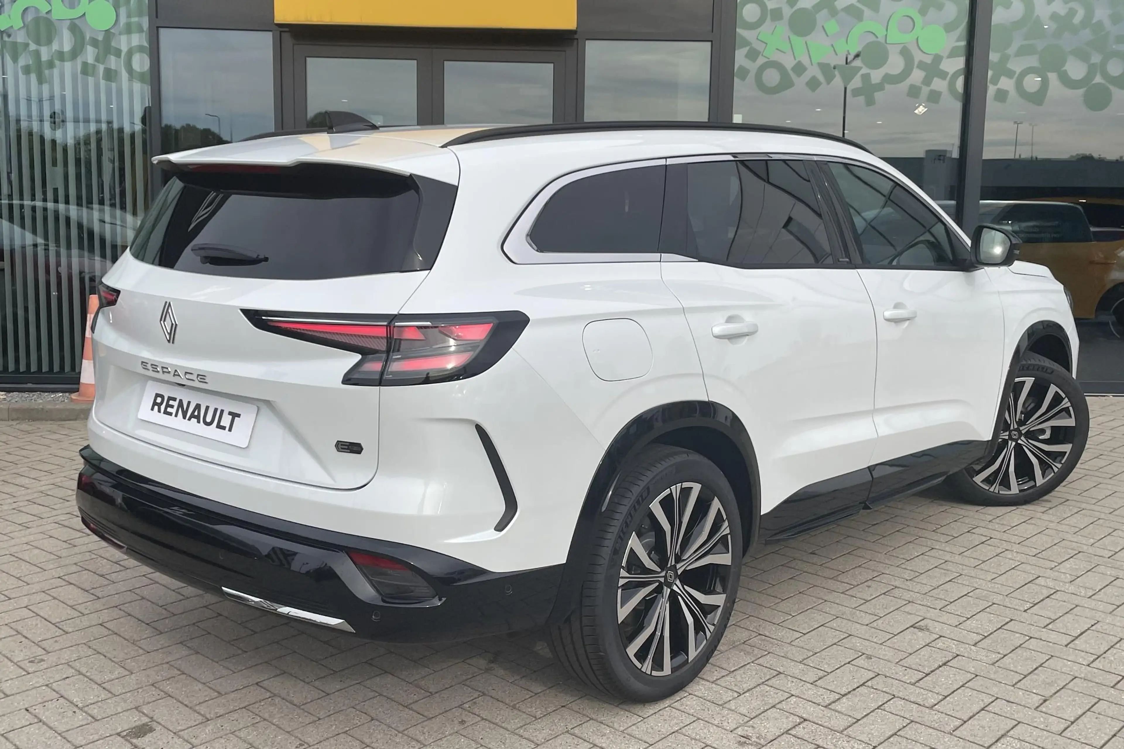 Renault Espace E-Tech full hybrid 200 iconic 7p. Renault Espace — photo 2