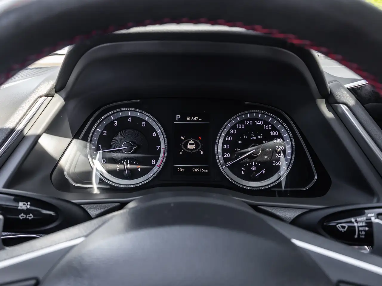 Hyundai SONATA снимка Hyundai SONATA