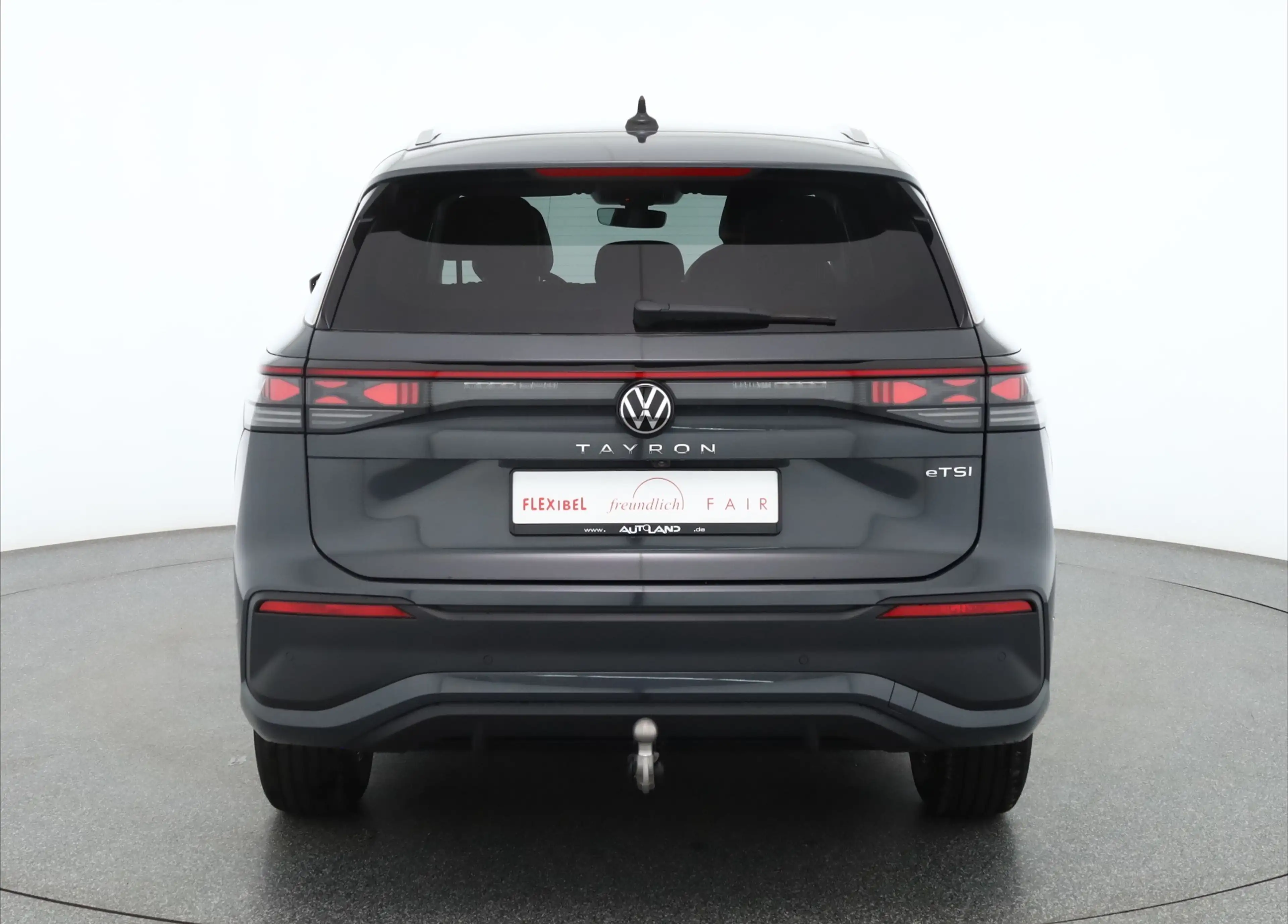 Volkswagen Tayron 1.5 eTSI DSG LED ACC AHK 360° — photo 4